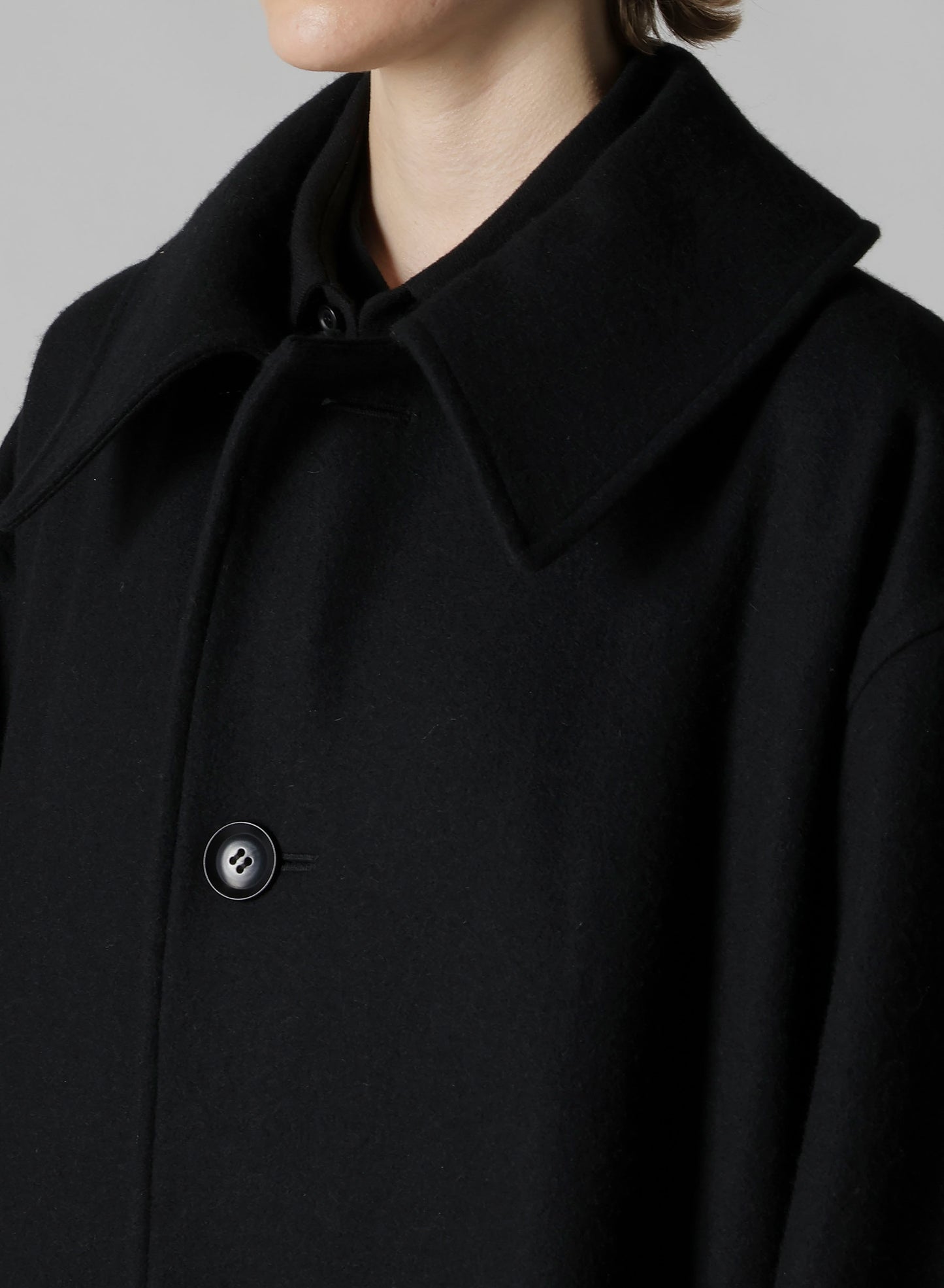 DETACHABLE HOODED COAT