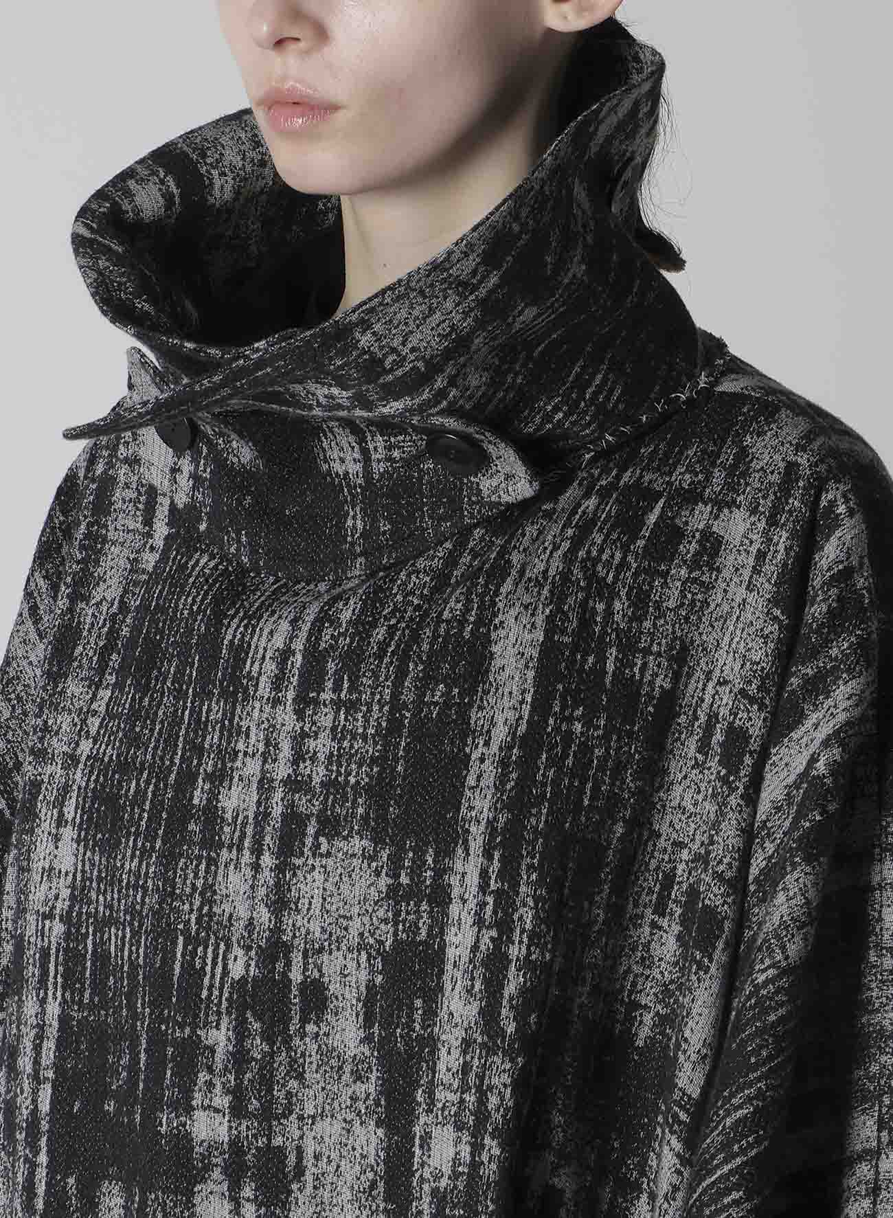 FADED PLAID JACQUARD CLOAK