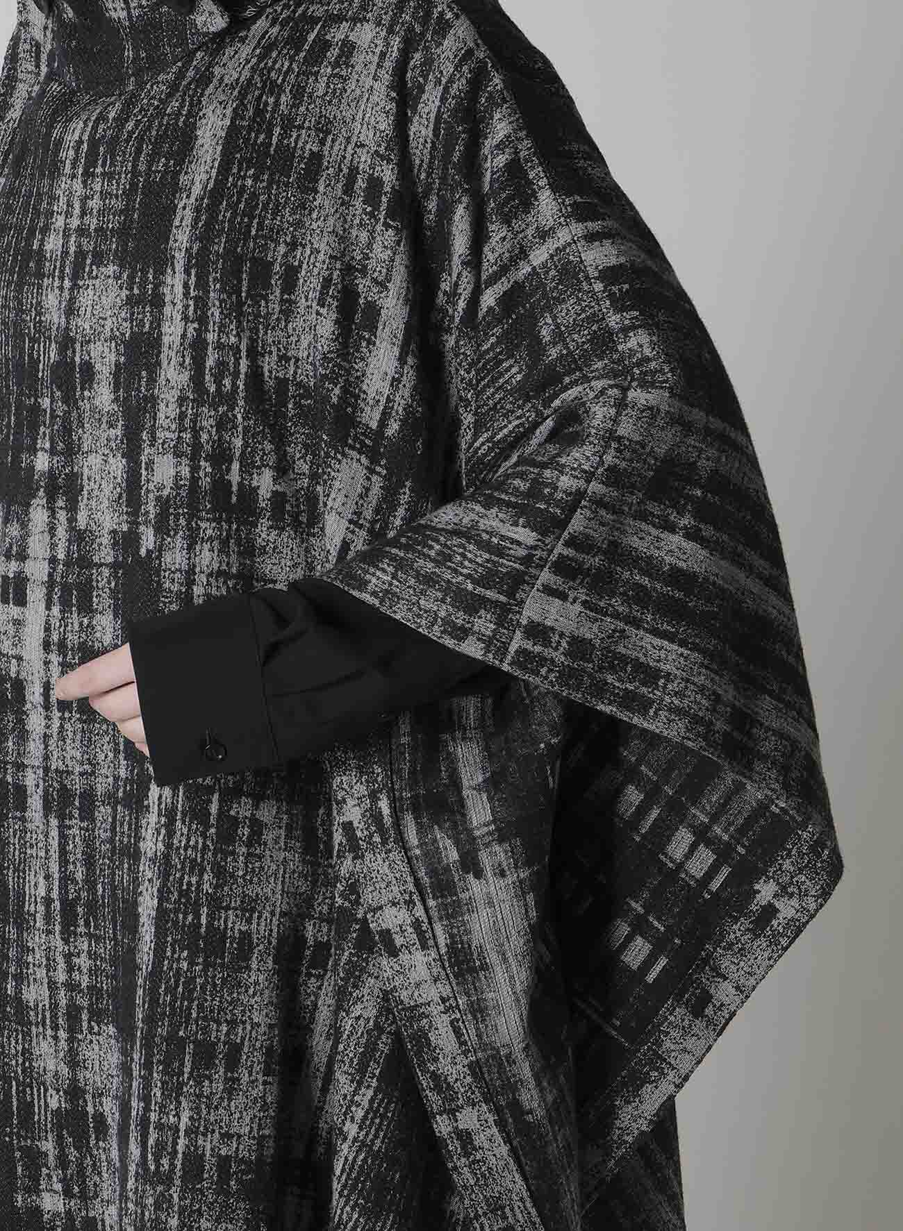 FADED PLAID JACQUARD CLOAK