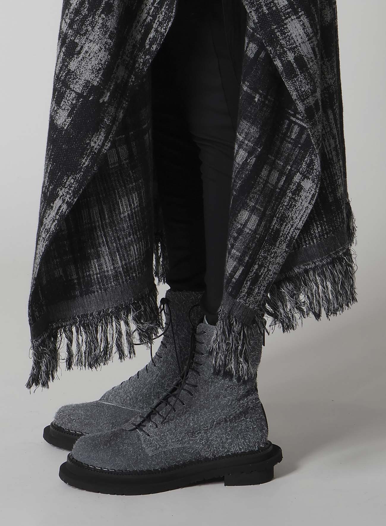 FADED PLAID JACQUARD CLOAK