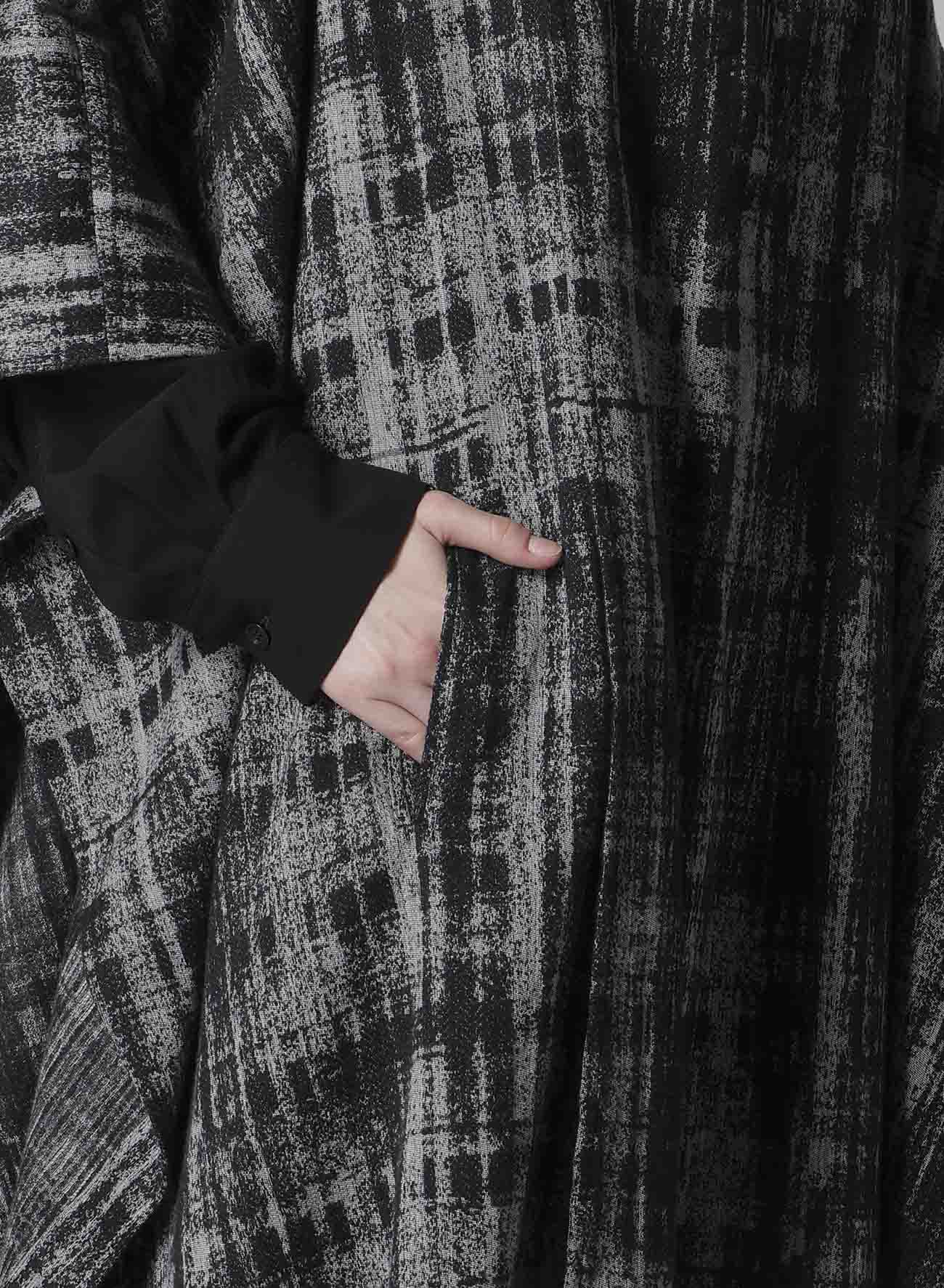 FADED PLAID JACQUARD CLOAK
