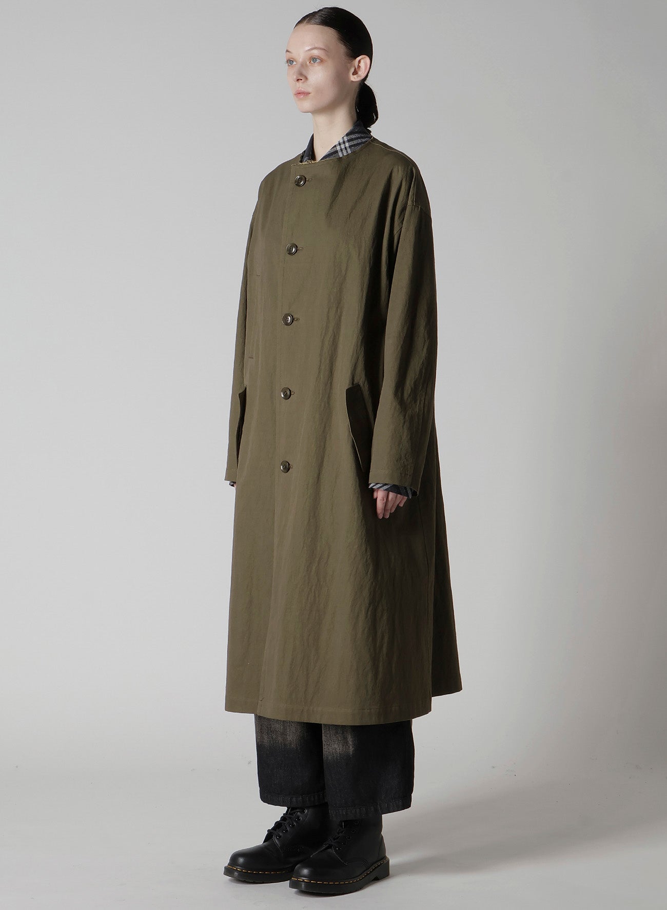 COTTON NYLON GABARDINE COLLARLESS COAT