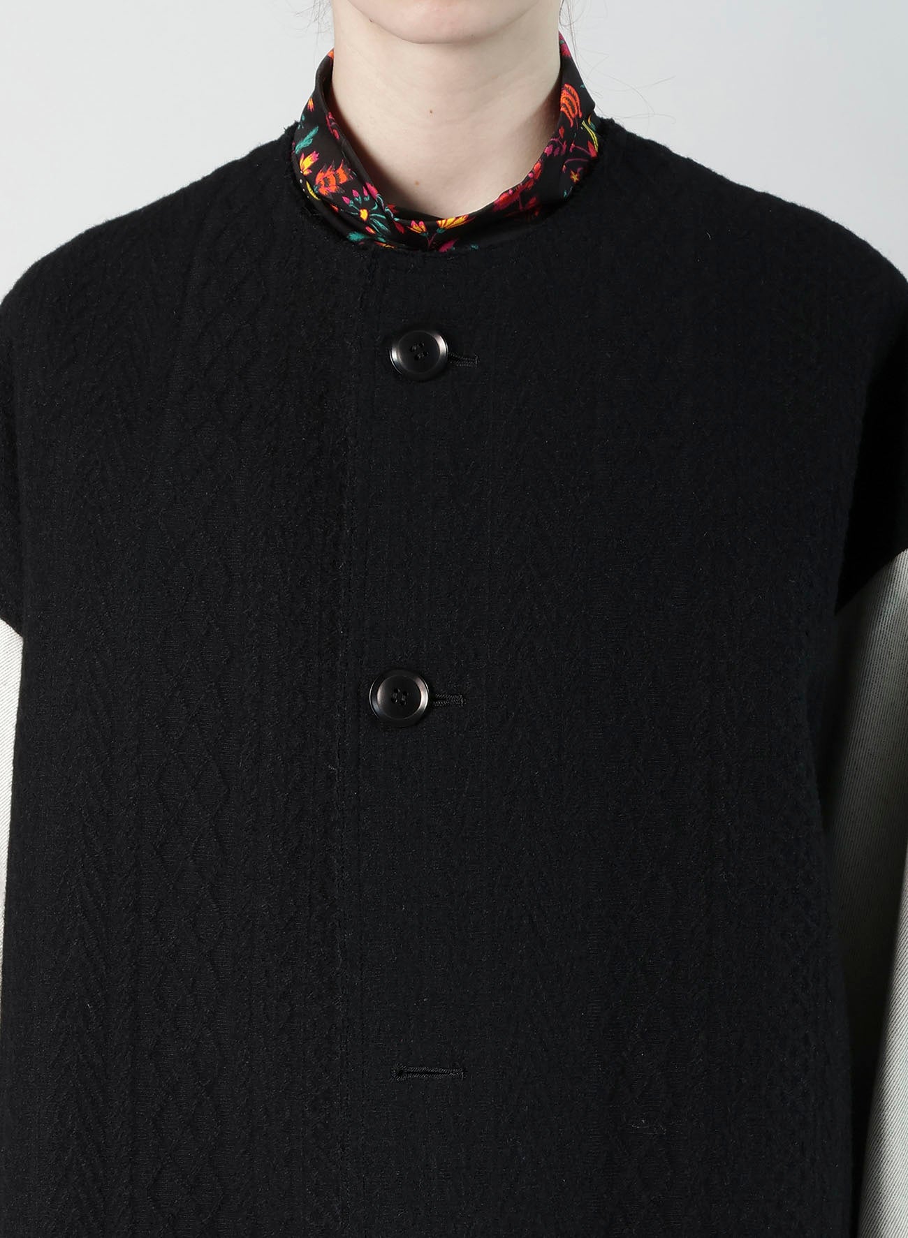 CABLE JQ KNIT COLLERLESS COAT