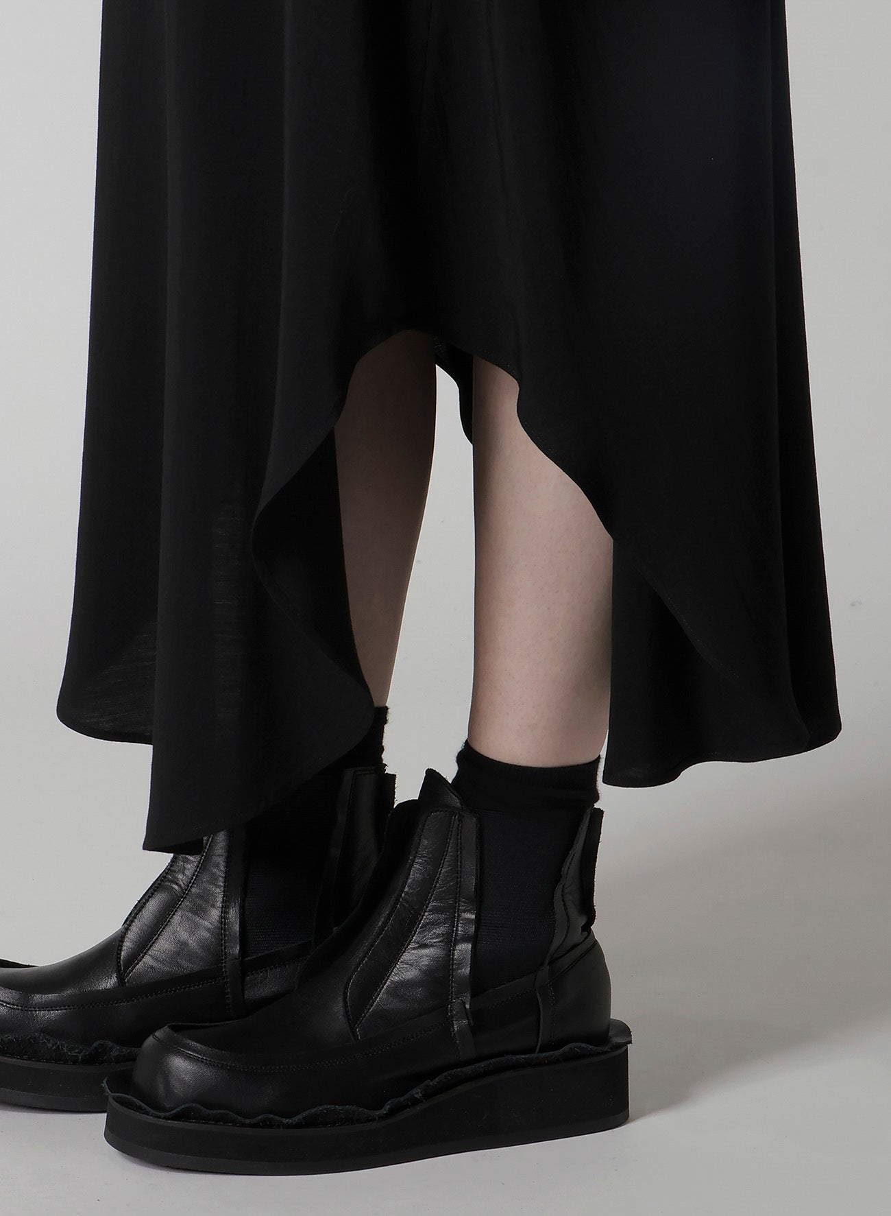 HARD-TWIST SERGE CLOTH PLACKET DRESS