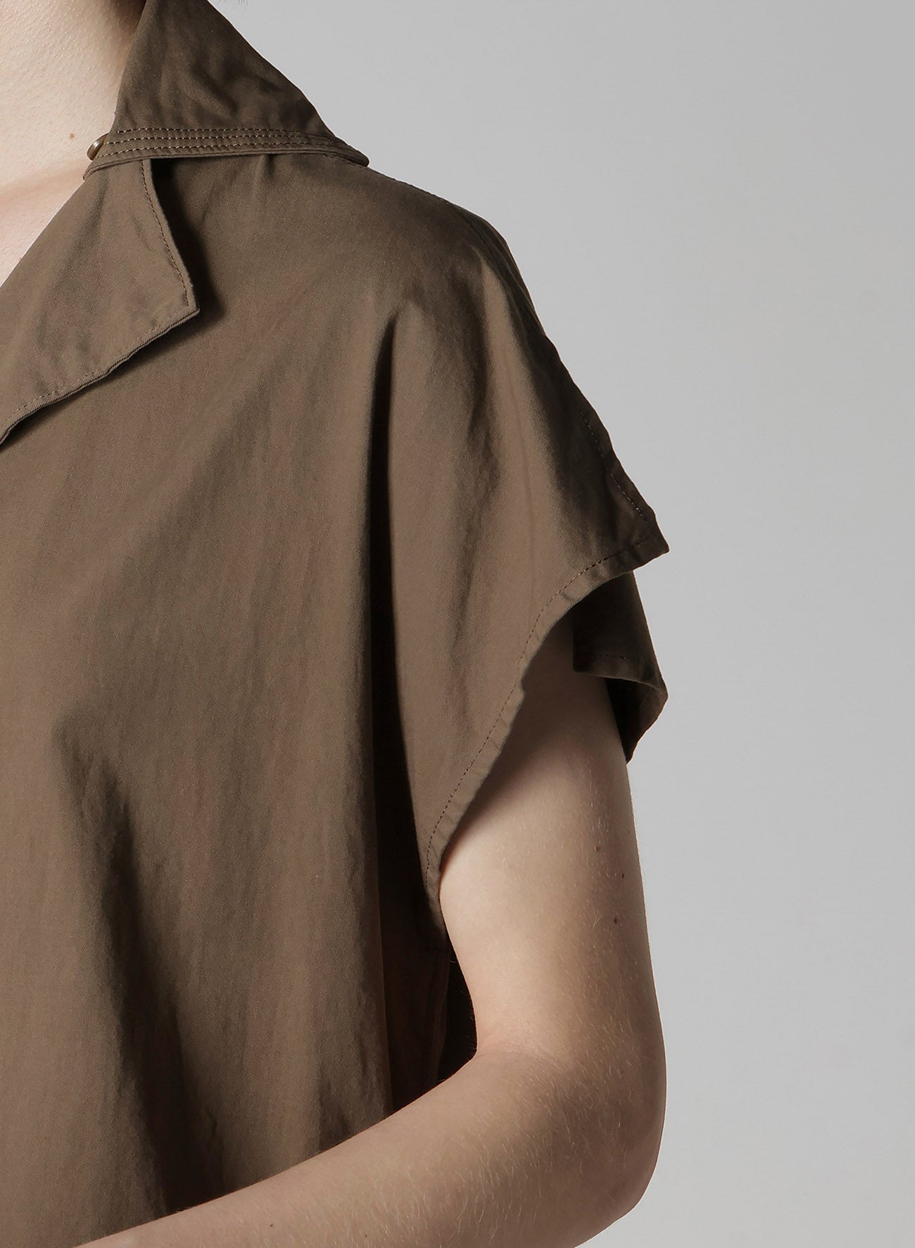 COTTON TWILL GARMENT DYE FRENCH SLEEVE DRESS