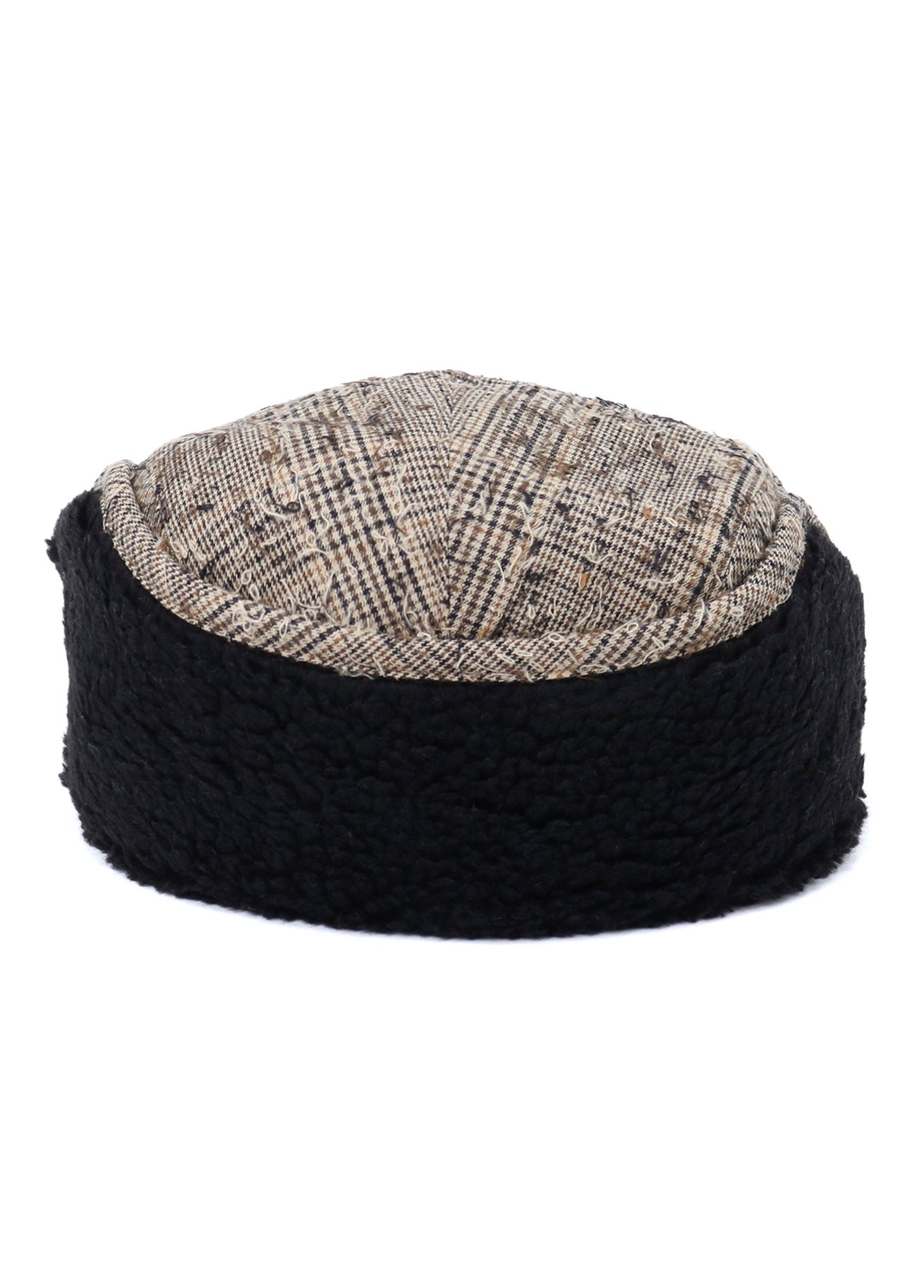 NEEDLE-PUNCHED EARMUFF CAP