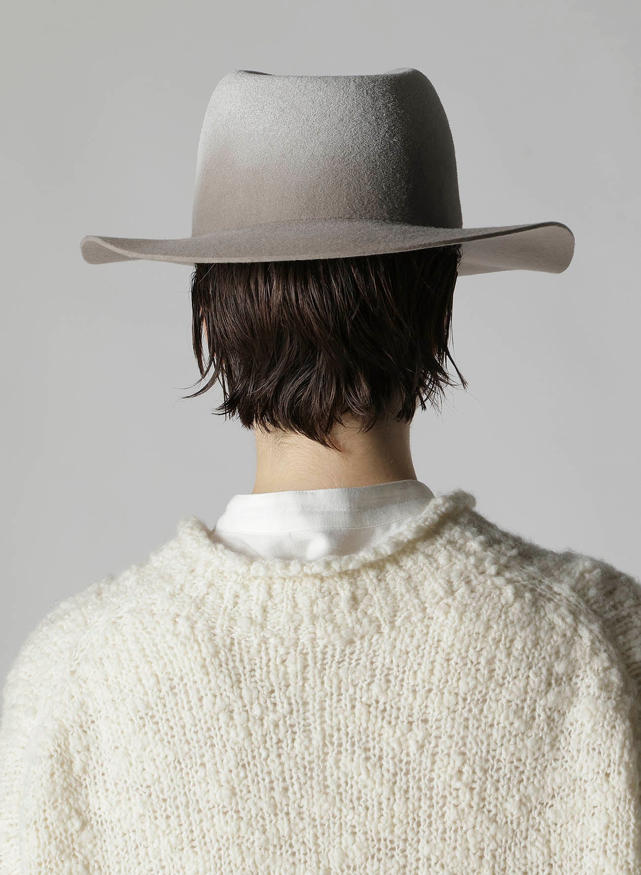 WOOL GRADATION HAT