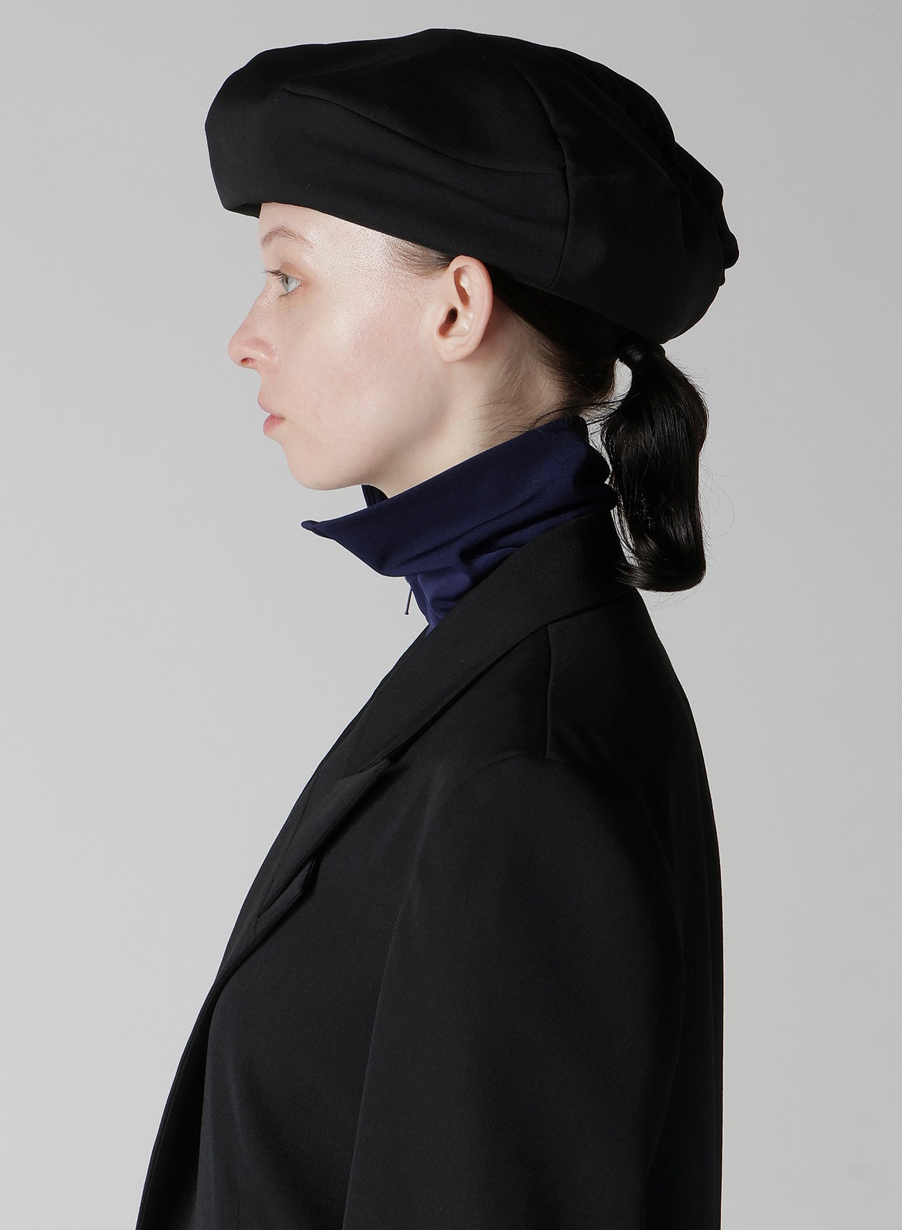 WOOL GABARDINE DART BERET