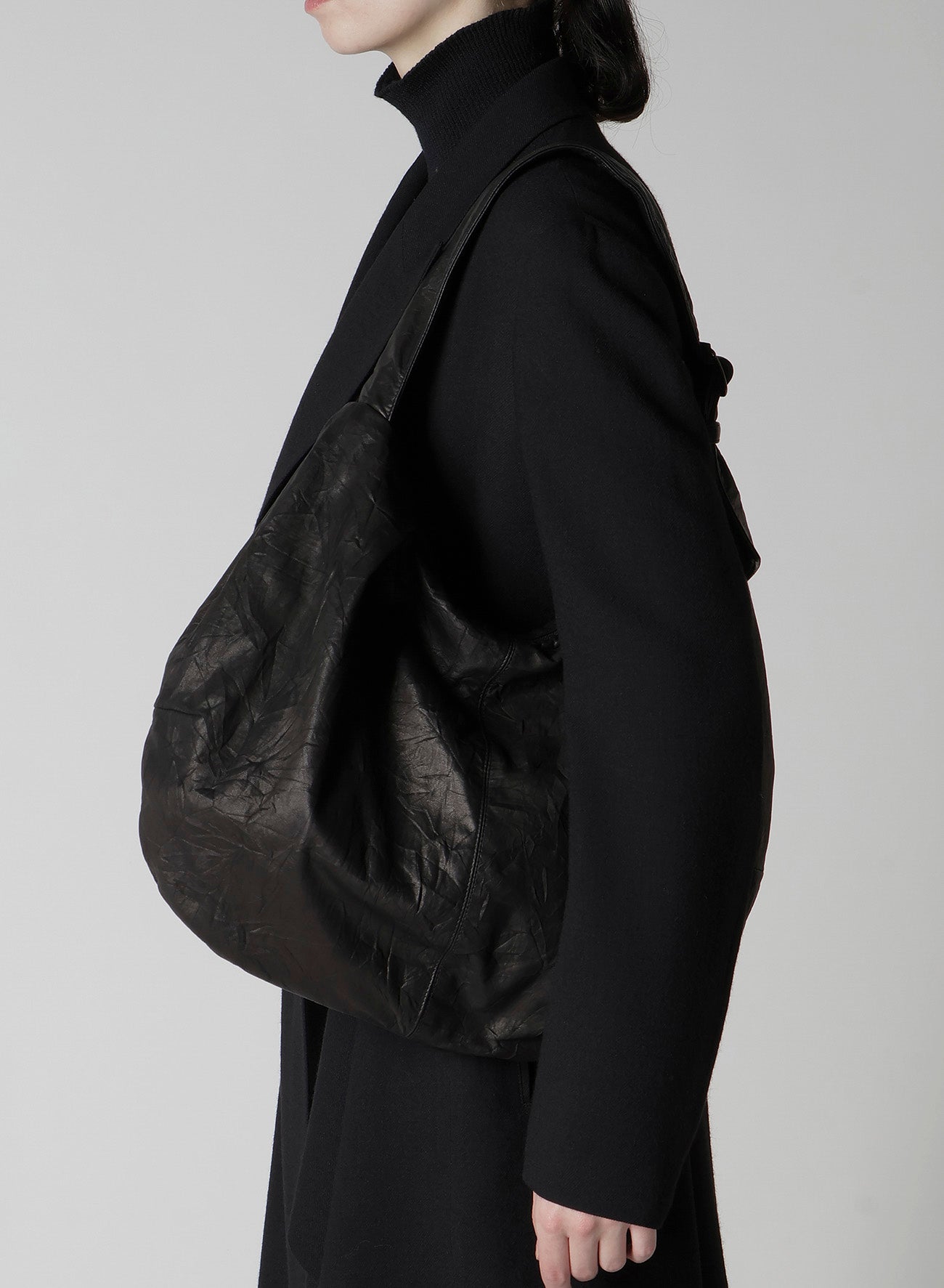 SOFT LEATHER GYOZA-STYLE BAG