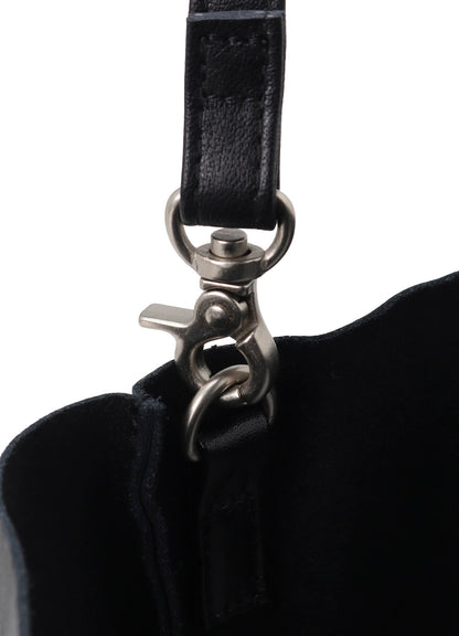 COW LEATHER METAL CLASP TOTE BAG