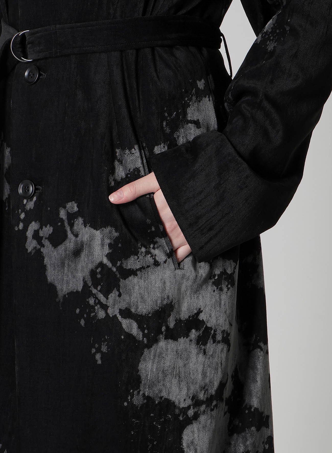 DISCHARGE-PRINTED VELVET BIG JACKET