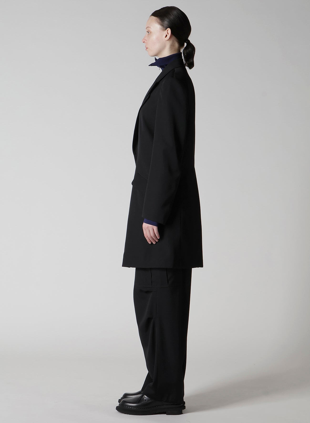 WOOL GABARDINE PEAKED LAPEL JACKET