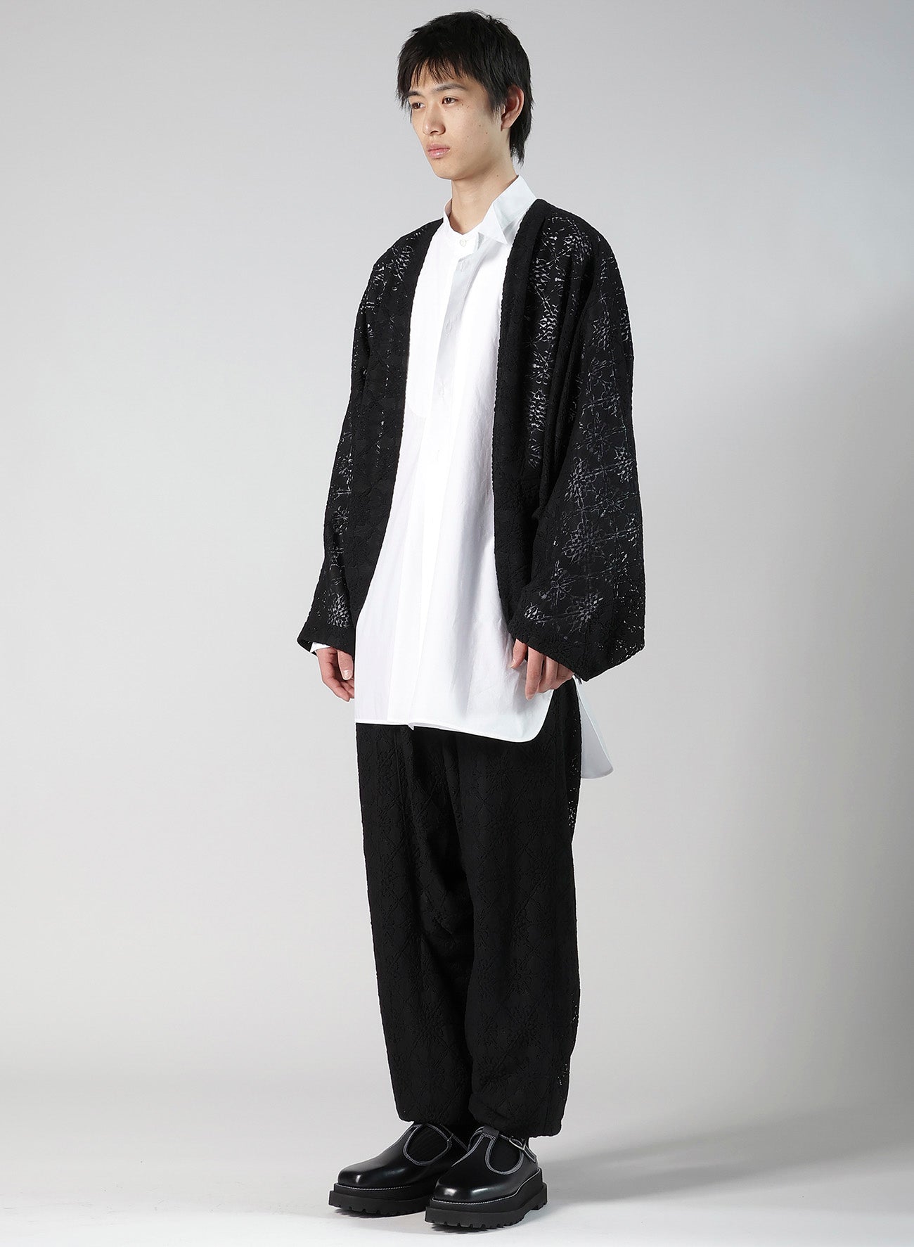 LACE DOLMAN SLEEVE JACKET
