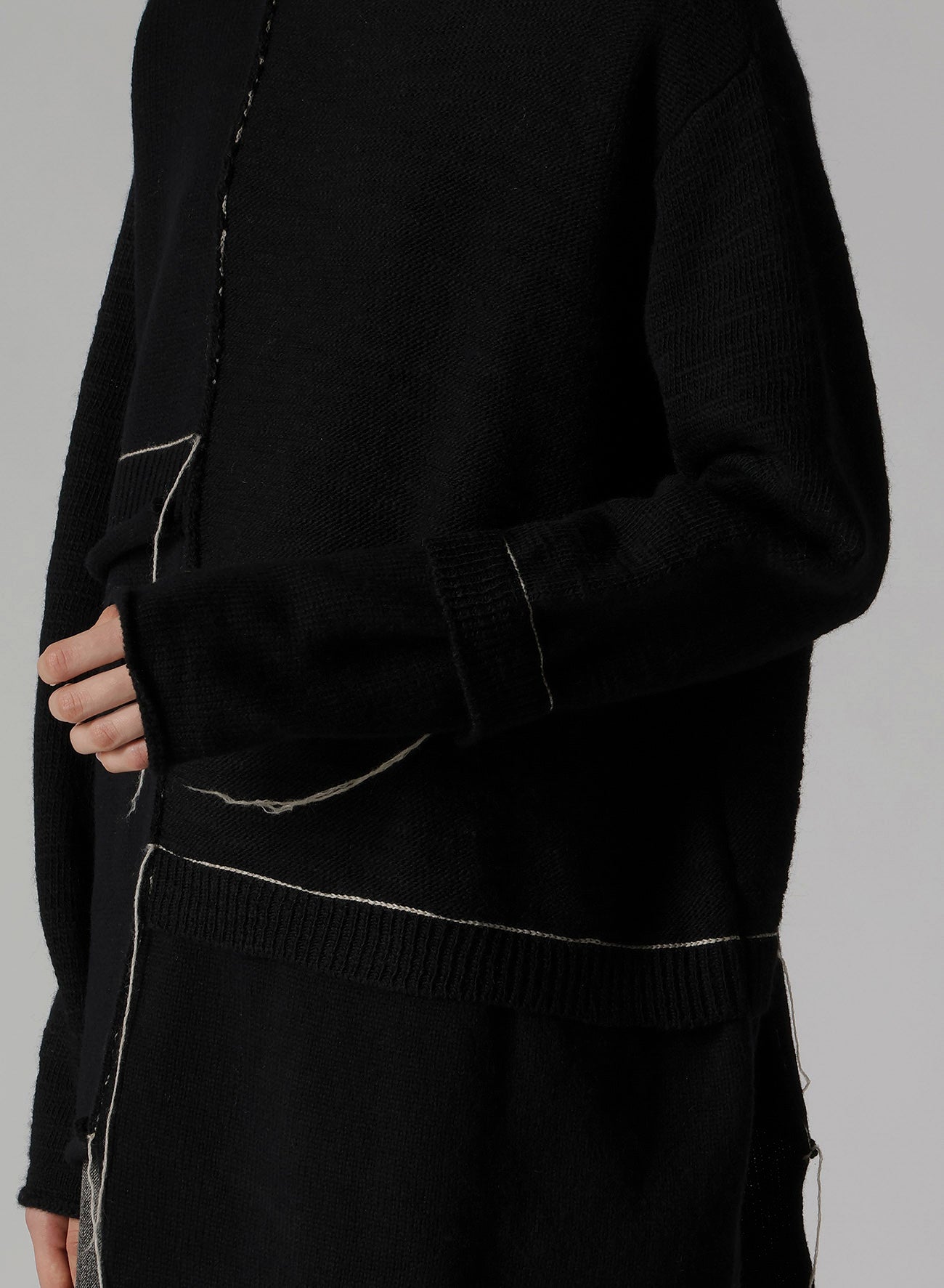 PATCHWORK CREW NECK PULLOVER