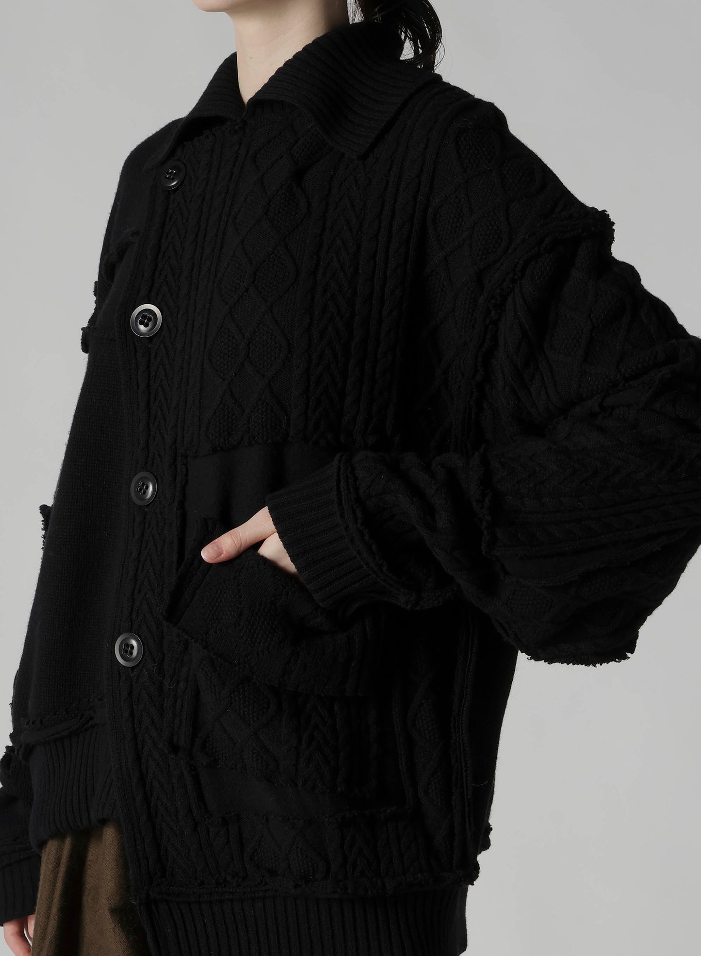 DECONSTRUCTED DESIGN CABLE KNIT CARDIGAN