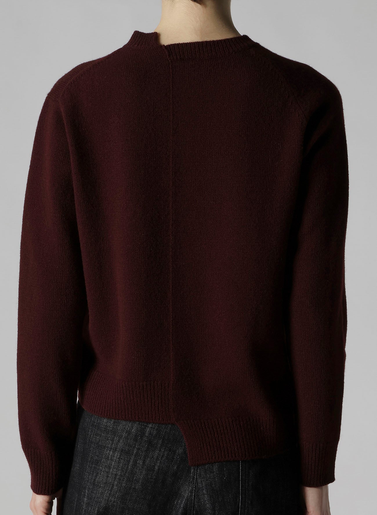 INTARSIA ASYMMETERIC PULLOVER