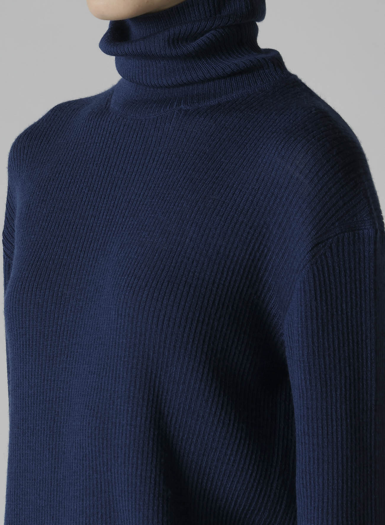 RIB HIGH NECK KNIT