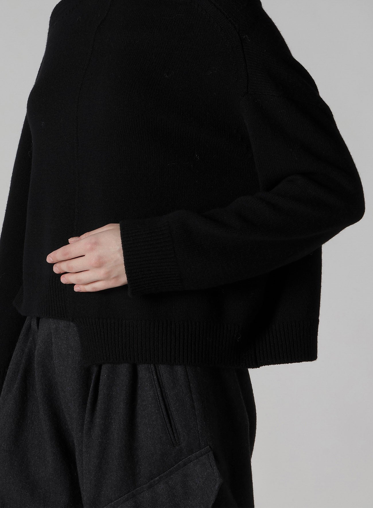 WOOL JERSEY ASYMMETRIC PULLOVER