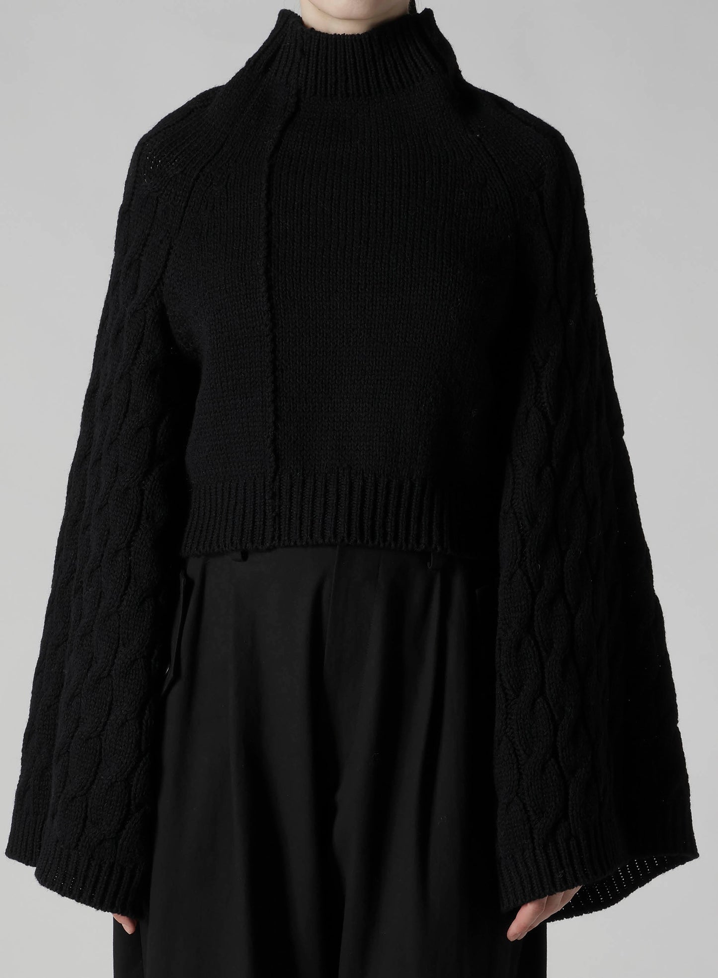 BIG SLEEVE KNIT PULLOVER