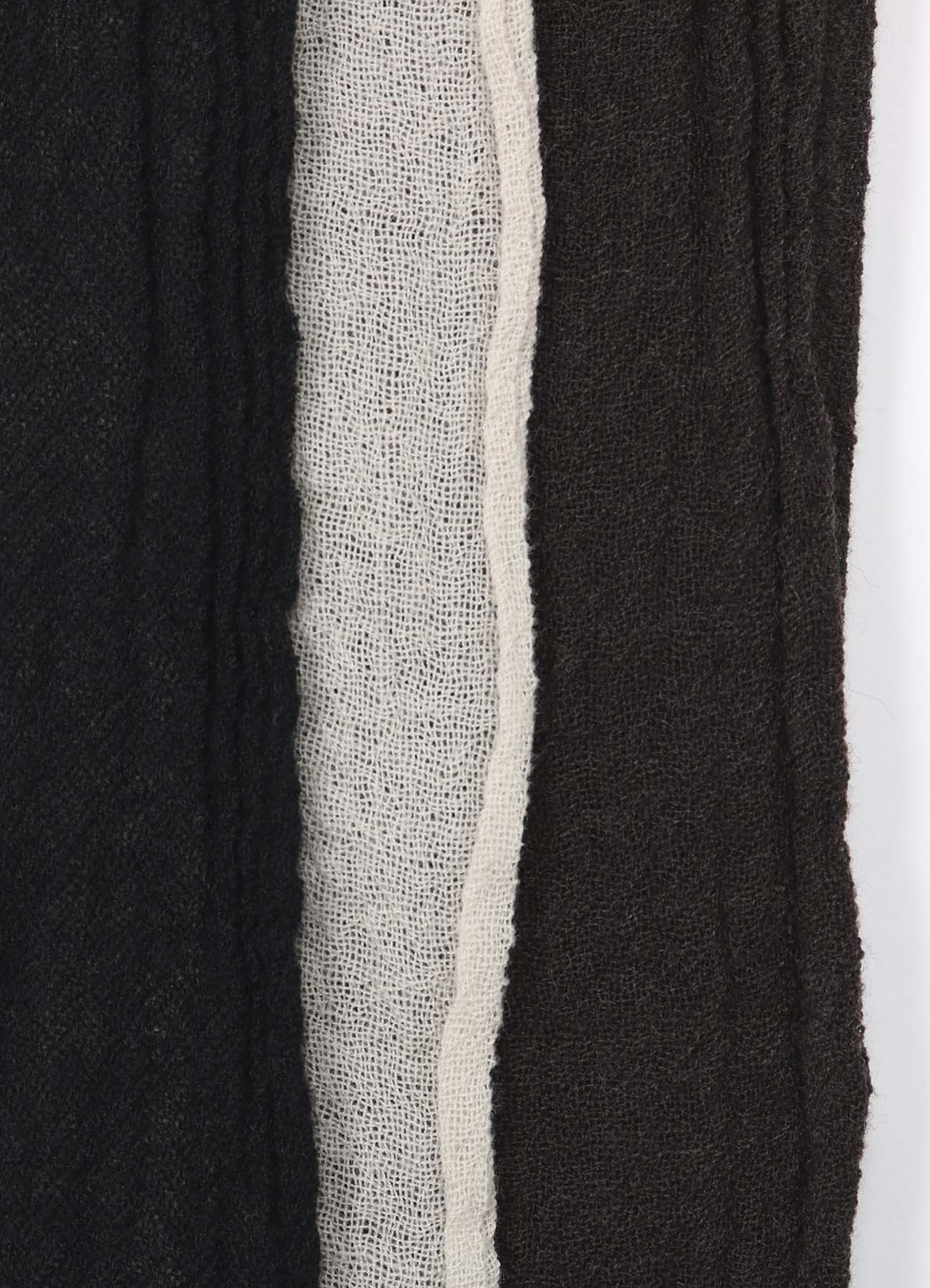 THREE-LAYERED WOOL SCARF