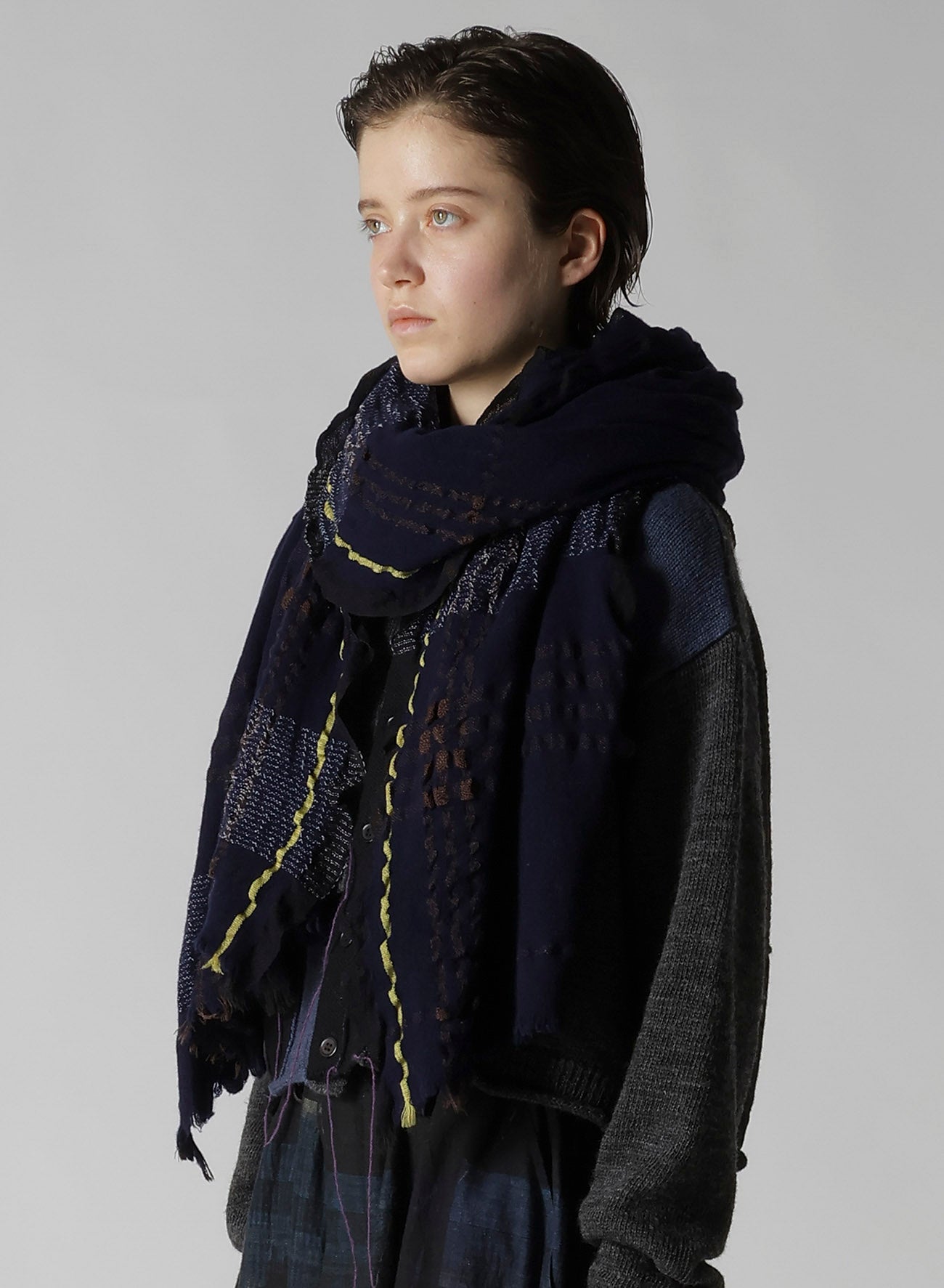 W PLAID FRILL SCARF