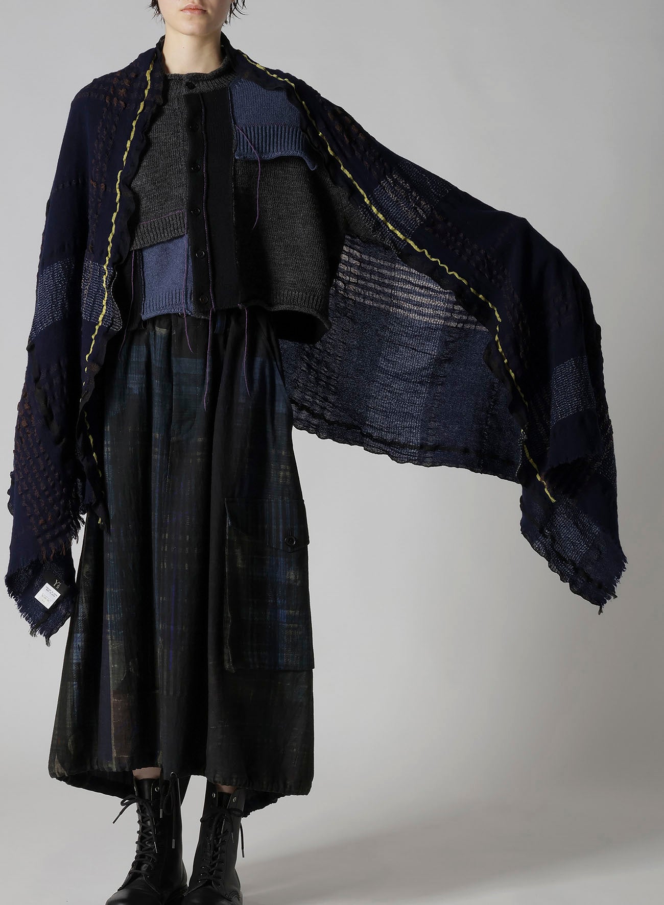W PLAID FRILL SCARF