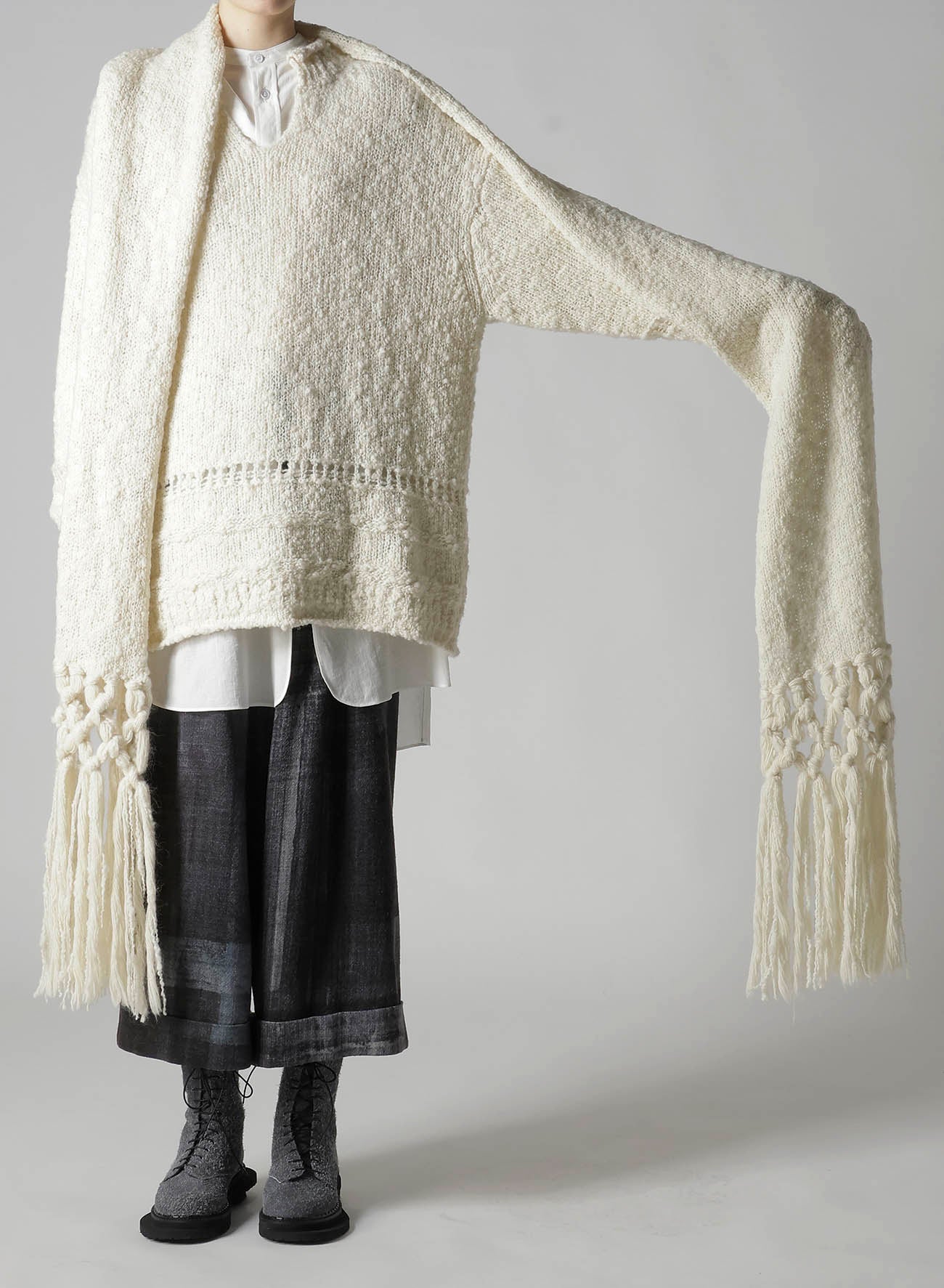WOOL BREND FRINGE SCARF