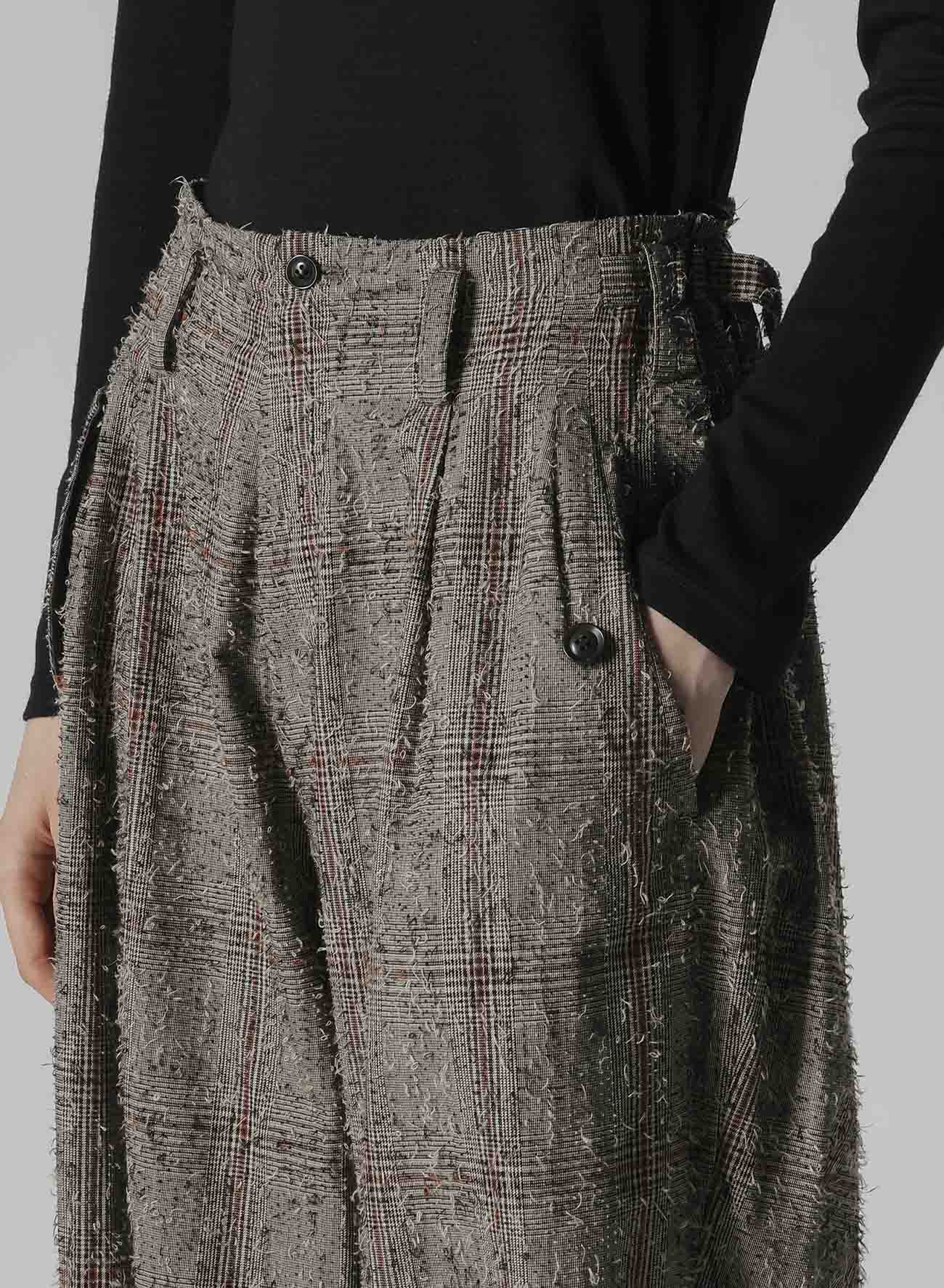 NEEDLE-PUNCHED DOUBLE TUCK WIDE PANTS