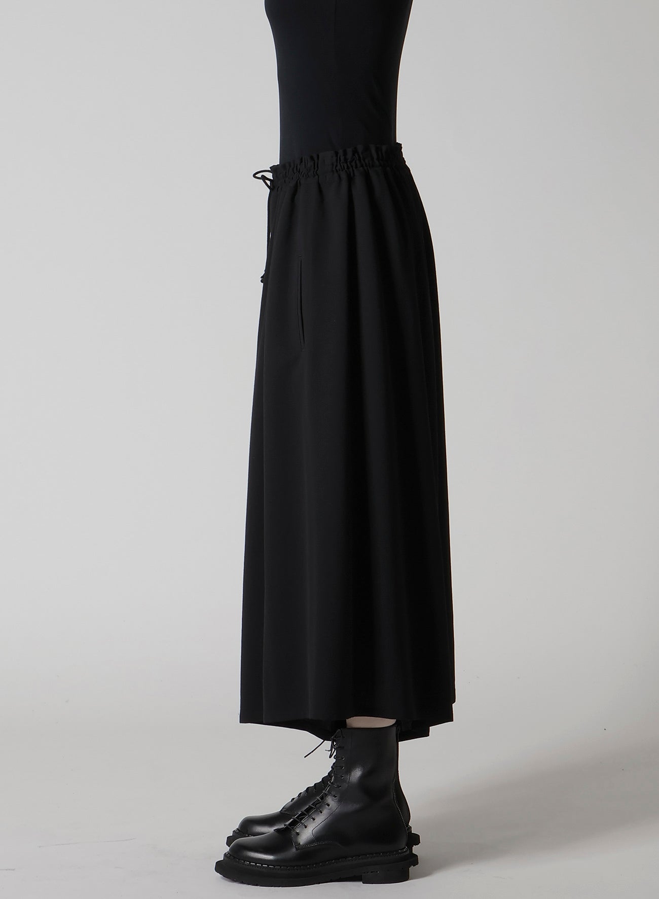 WOOL SERGE GATHER PANTS