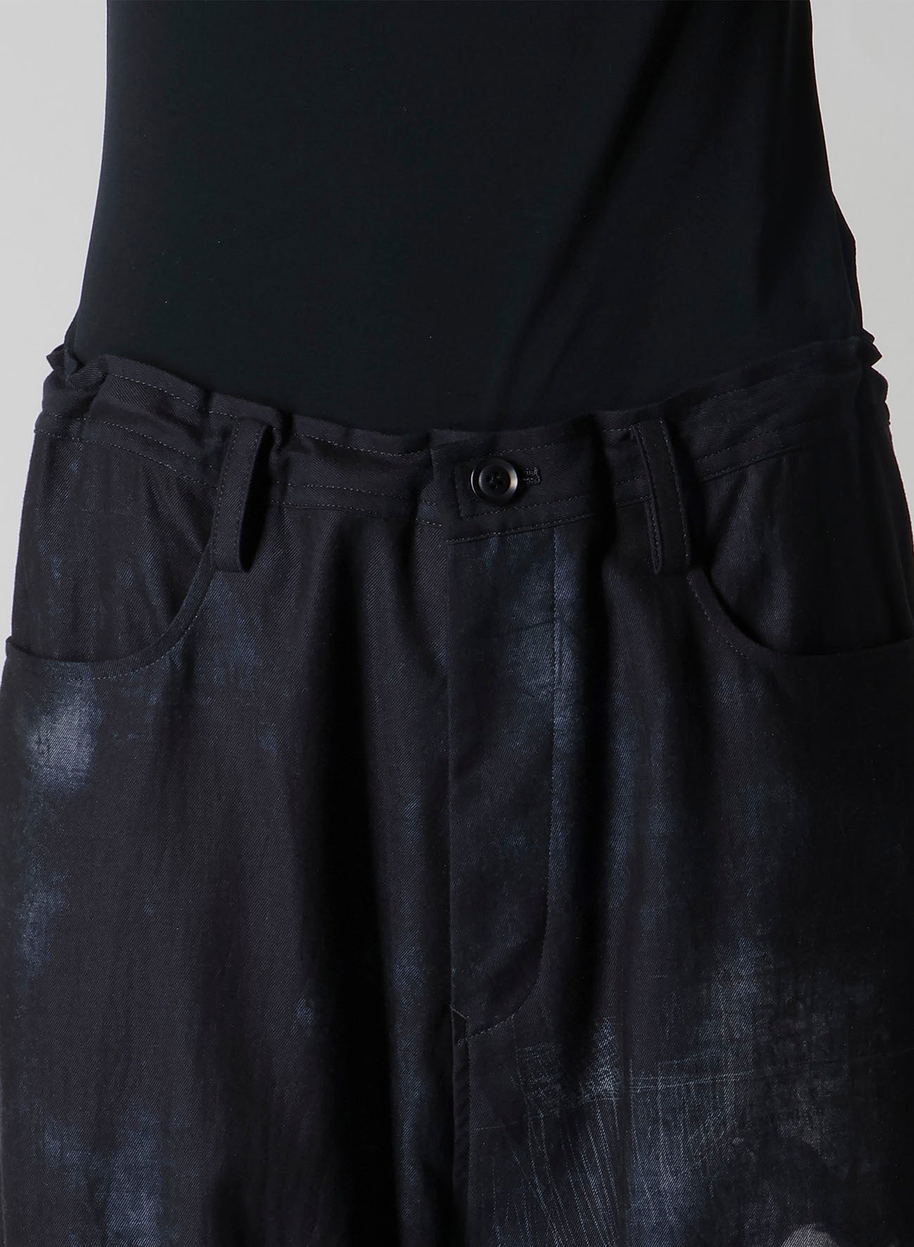 BIRD PRINT DENIM LONG STRAIGHT PANTS
