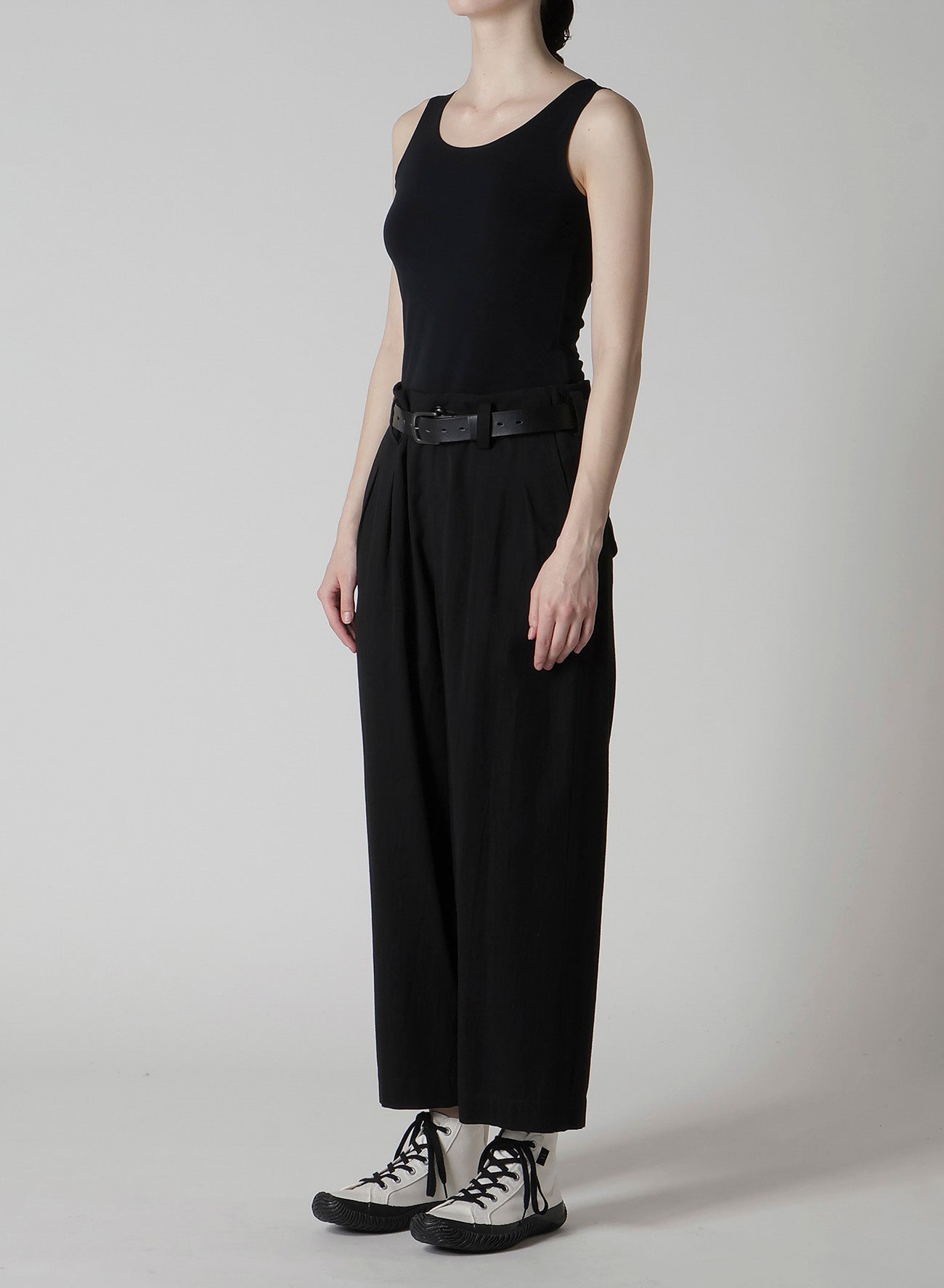 C/RY GABARDINE 2-TUCK SAROUEL PANTS