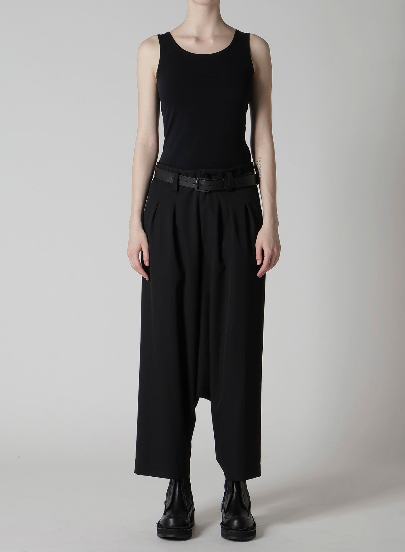 WOOL GABARDINE 2TUCK SAROUEL PANTS