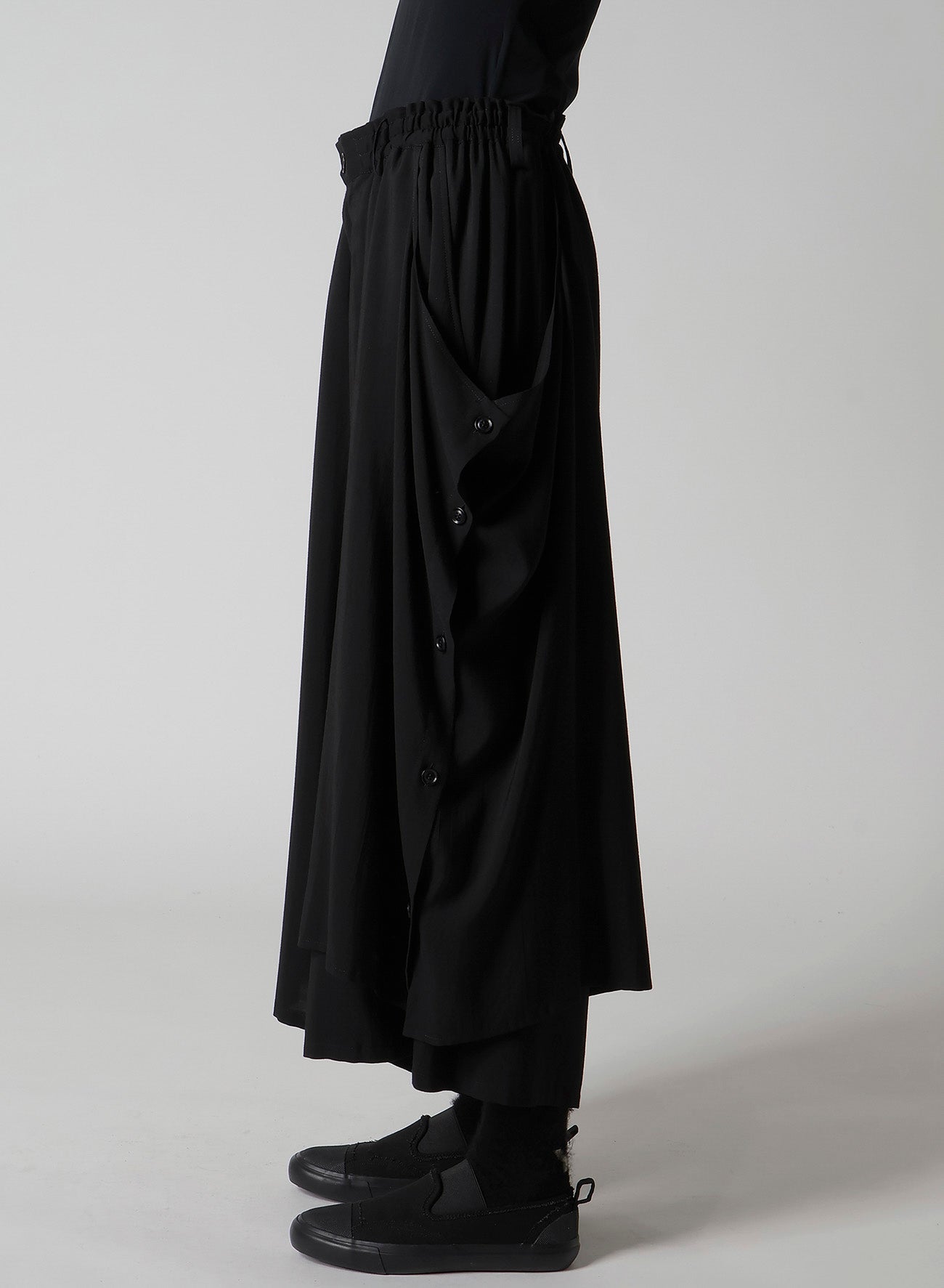 HARD-TWIST SERGE LEFT DOUBLE BUTTON OPEN PANTS