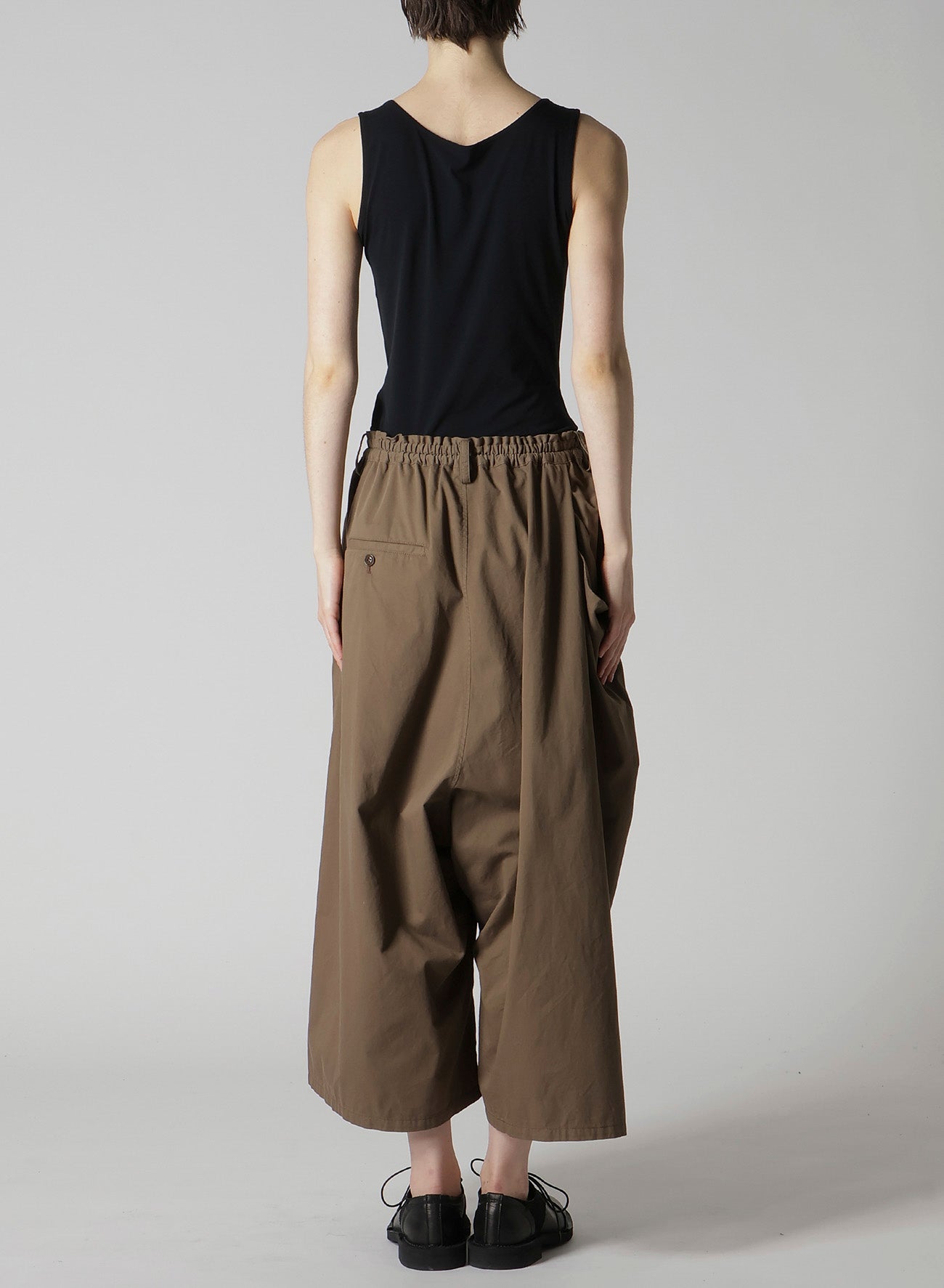 COTTON TWILL GARMENT DYE RIGHT SIDE DRAPE PANTS