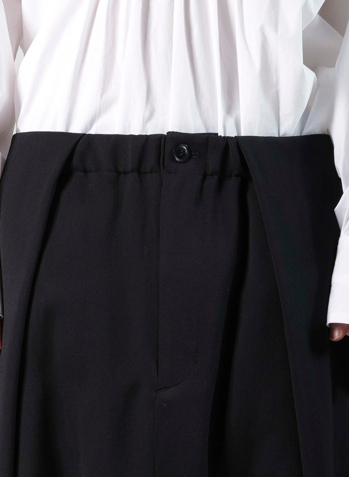 WOOL GABARDINE SAROUEL TUCKED PANTS