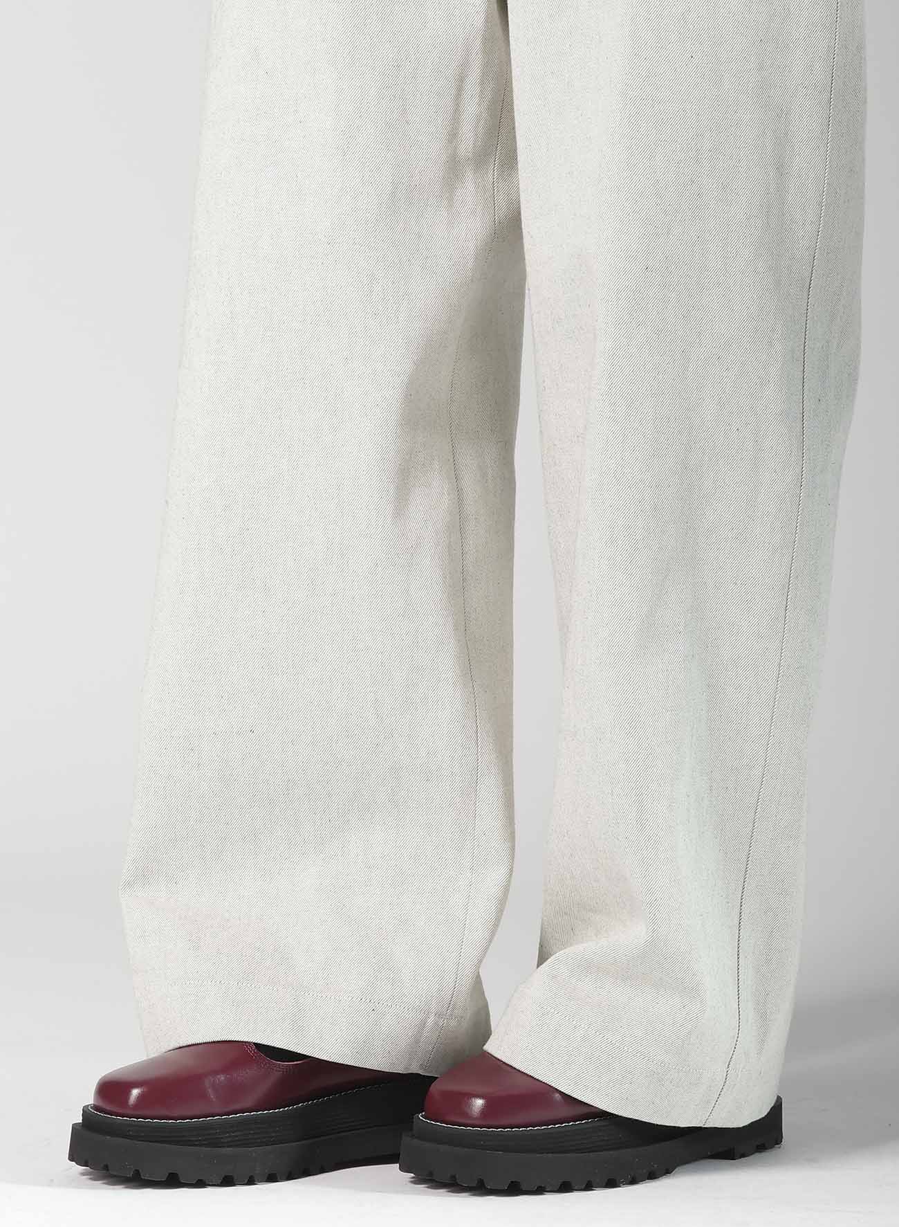UNEVEN YARN DENIM APRON PANTS