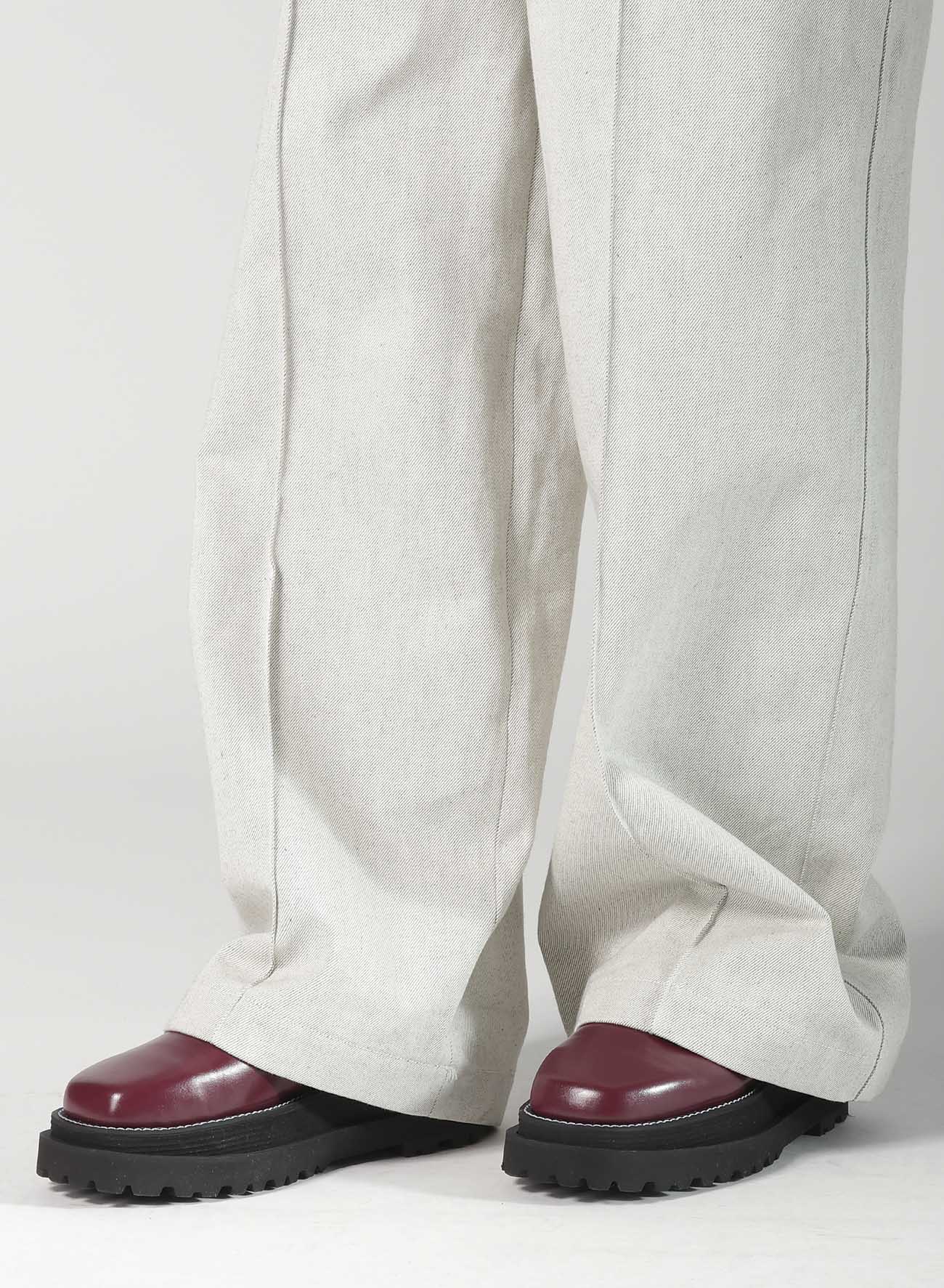 UNEVEN YARN DENIM SIDE OPEN PANTS