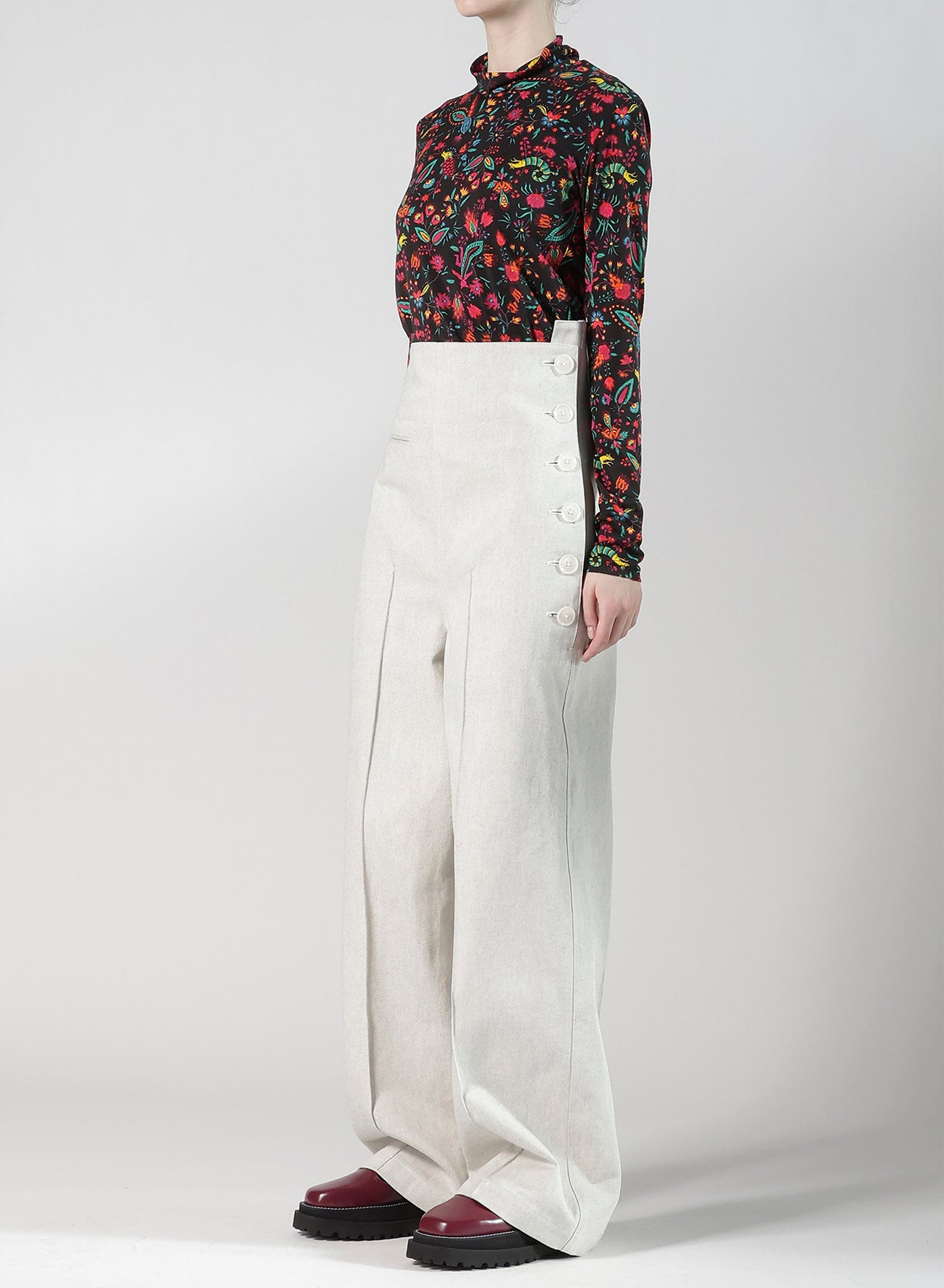 UNEVEN YARN DENIM SIDE OPEN PANTS