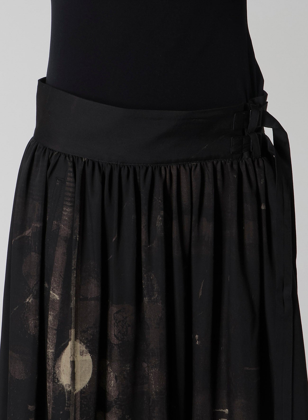 DUNGEREE TWILL ASYMMETRIC GATHER SKIRT