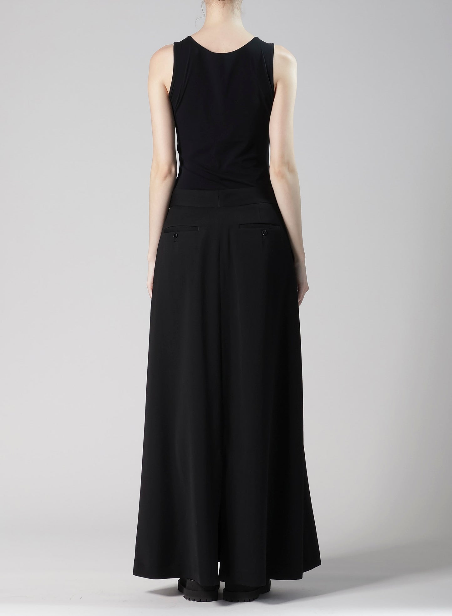 WOOL GABARDINE LINE SKIRT