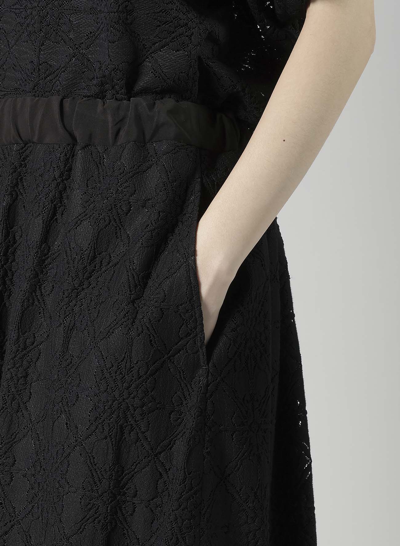 LACE BALLOON SKIRT