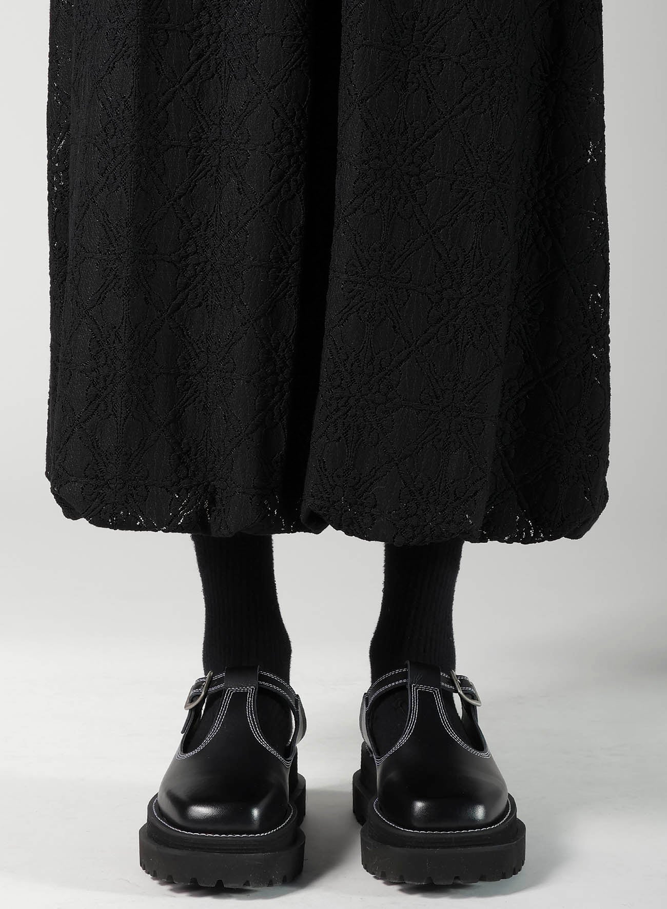 LACE BALLOON SKIRT