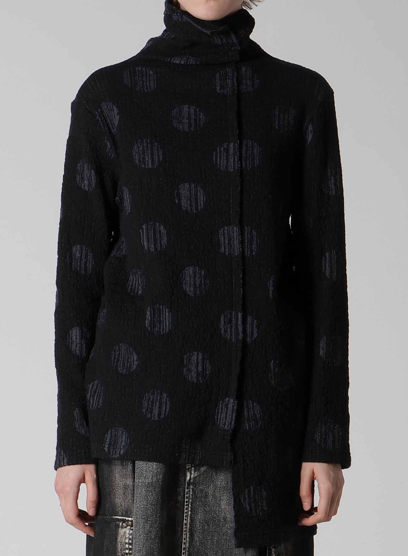 POLKA DOT JQ HIGH NECK ASYMMETRIC T