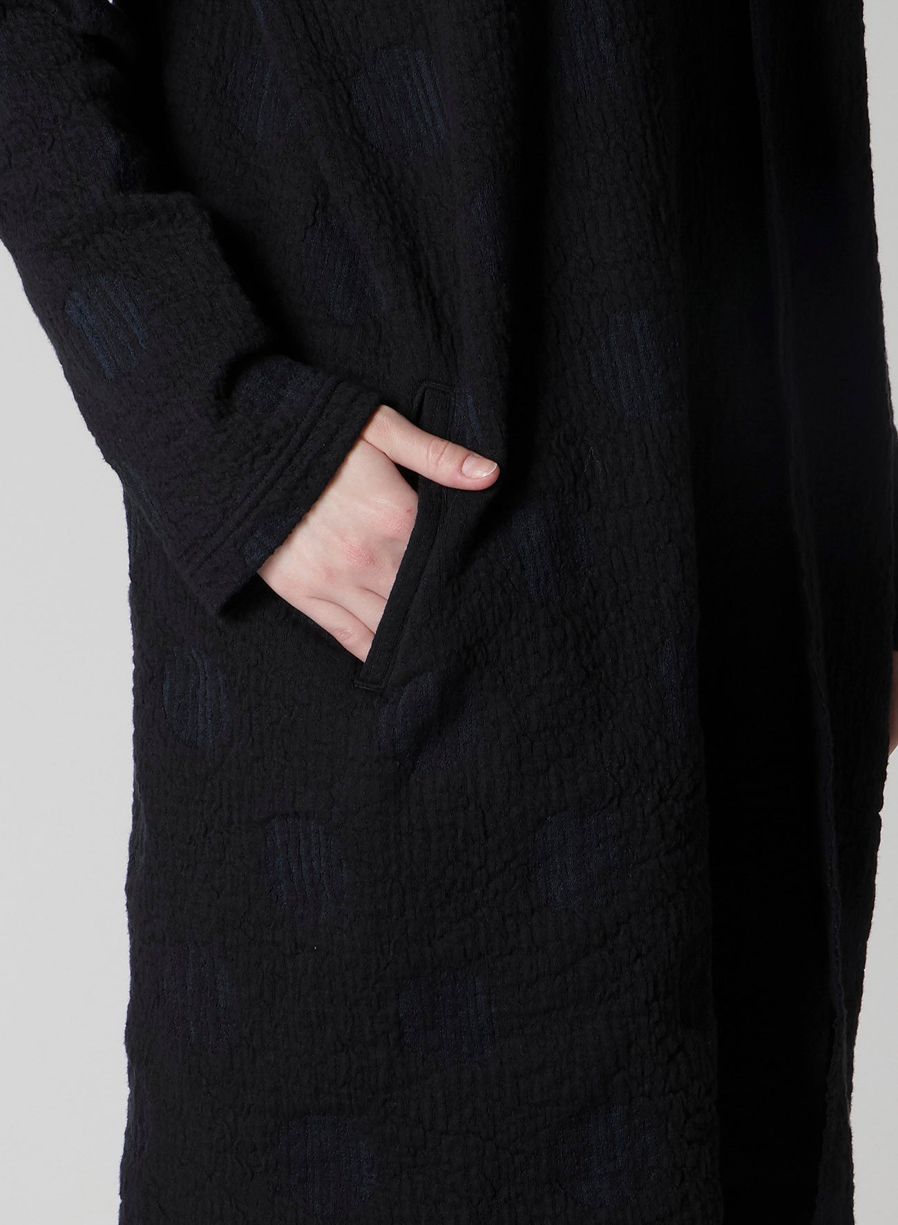 POLKA DOT JQ LEFT SIDE SLIDED LONG T