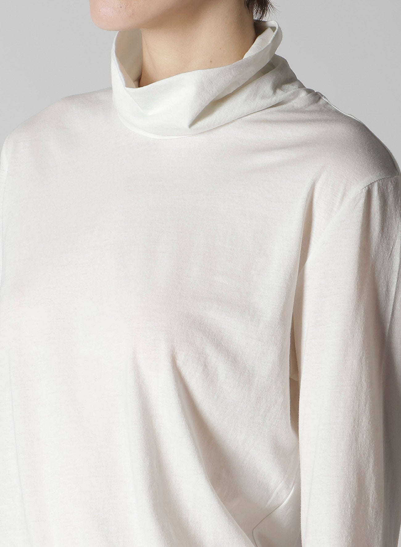 SOFT JERSEY HIGH NECK LONG T