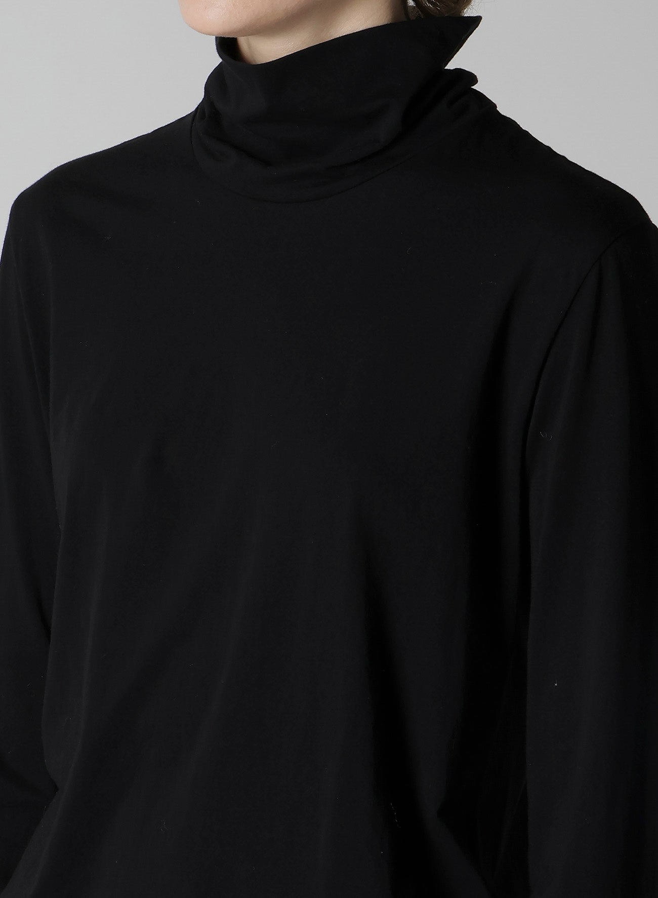 SOFT JERSEY HIGH NECK LONG T