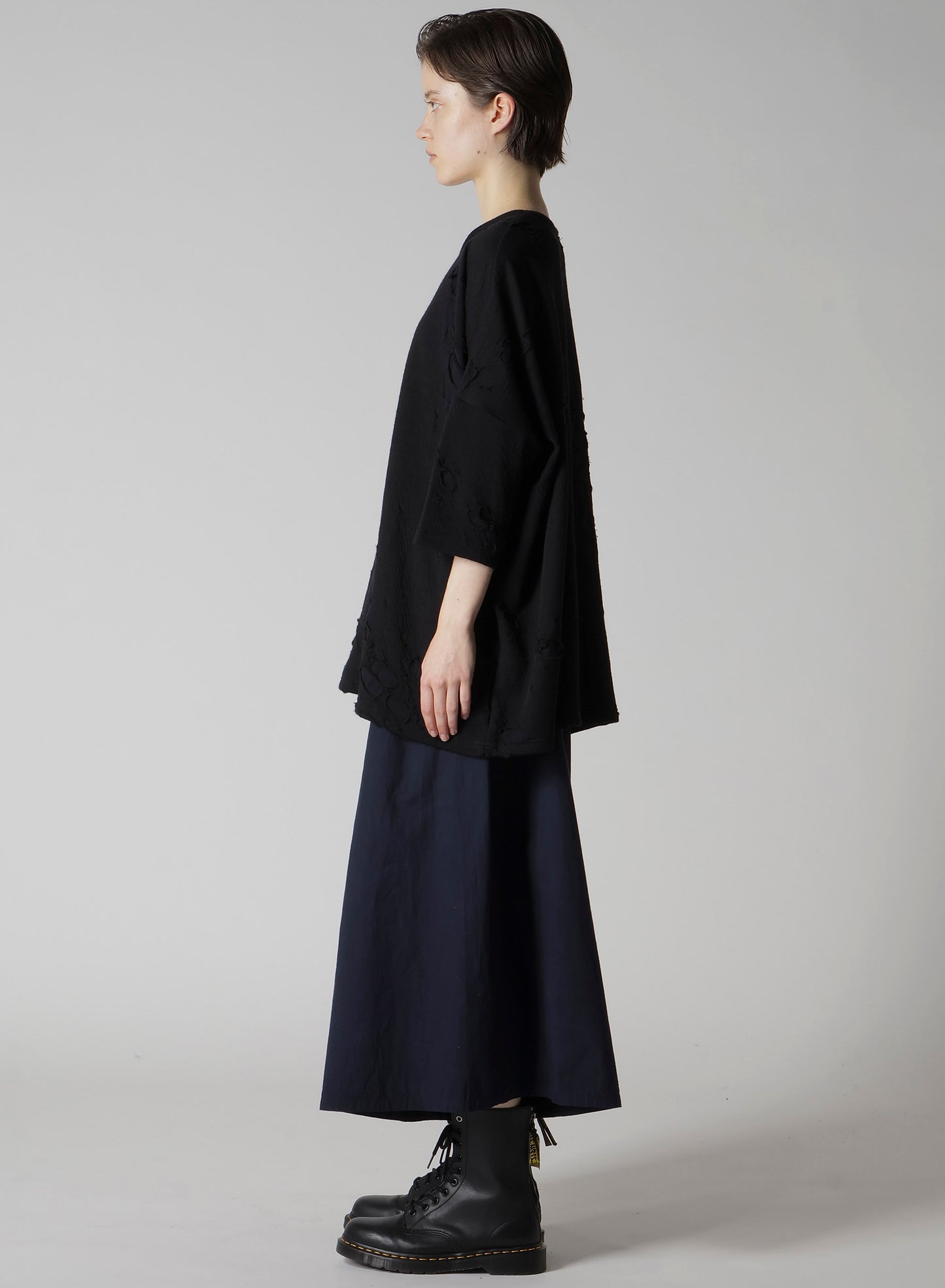BONDED HOLE JQ ROUND NECK BIG T