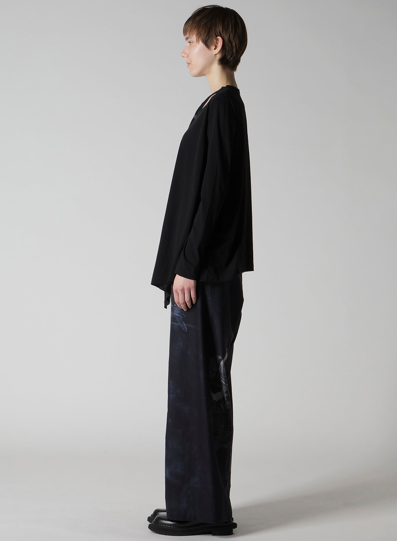 SOFT JERSEY STRING COLLAR LONG T
