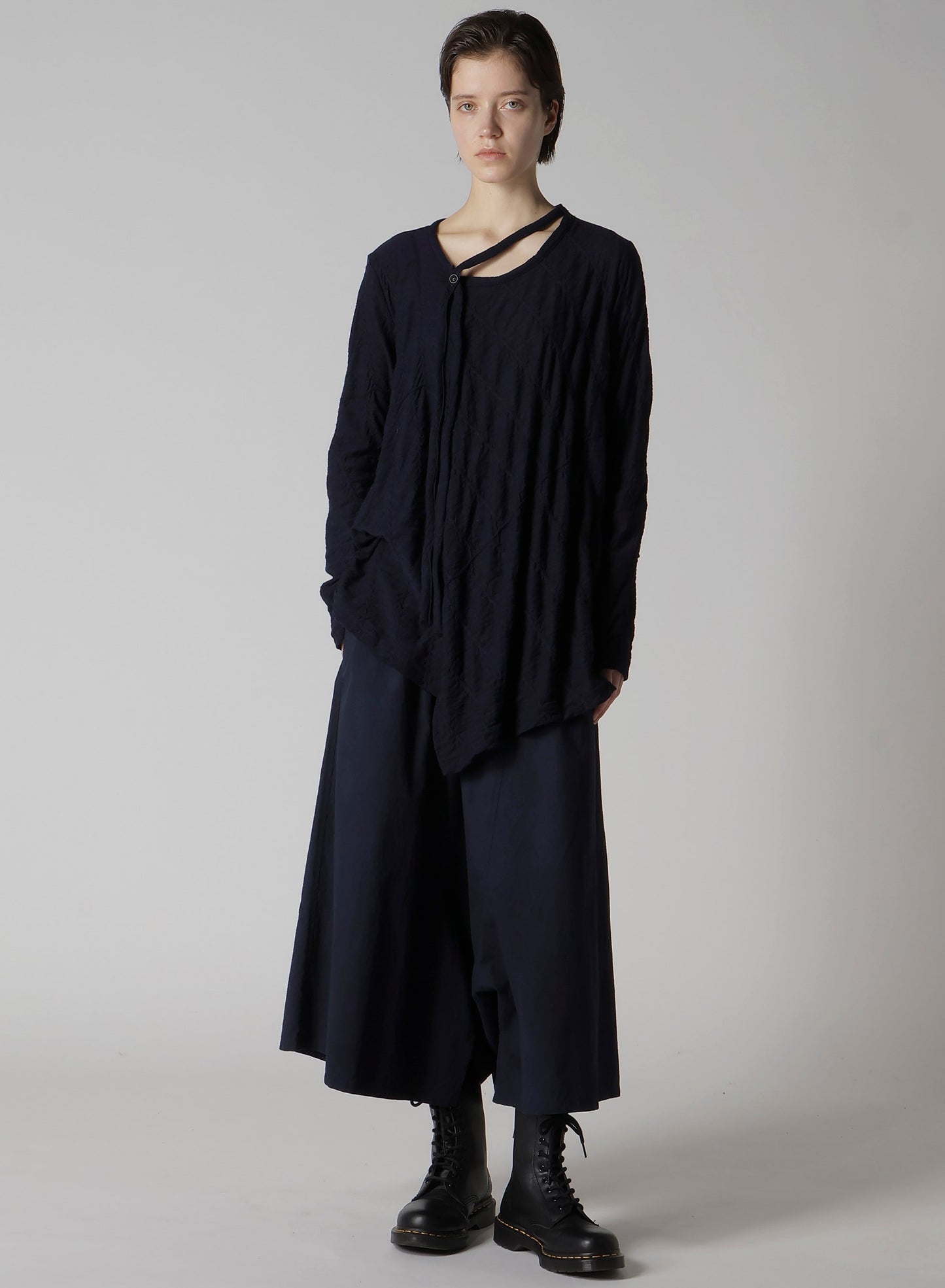 DIAGONAL CABLE JQ STRING COLLAR LONG T