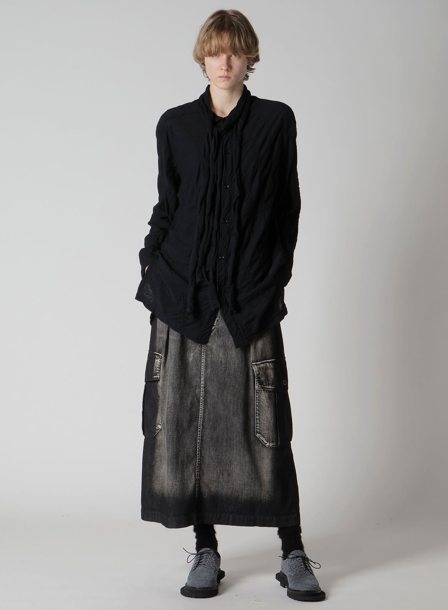 DIAGONAL CABLE JQ BOW TIE BLOUSE T